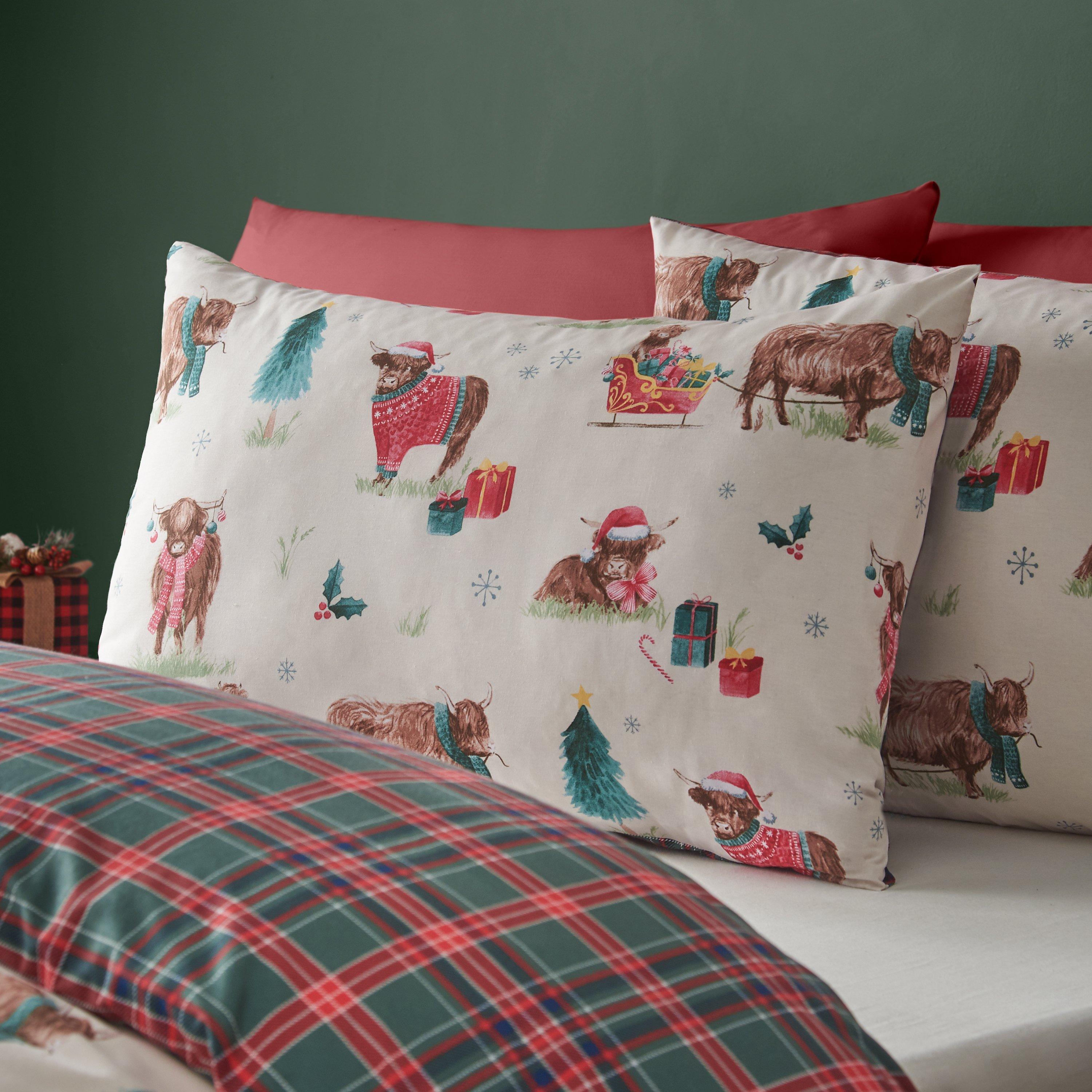 Natural - Catherine Lansfield - Christmas Highland Cow Reversible Duvet Cover Set - 3