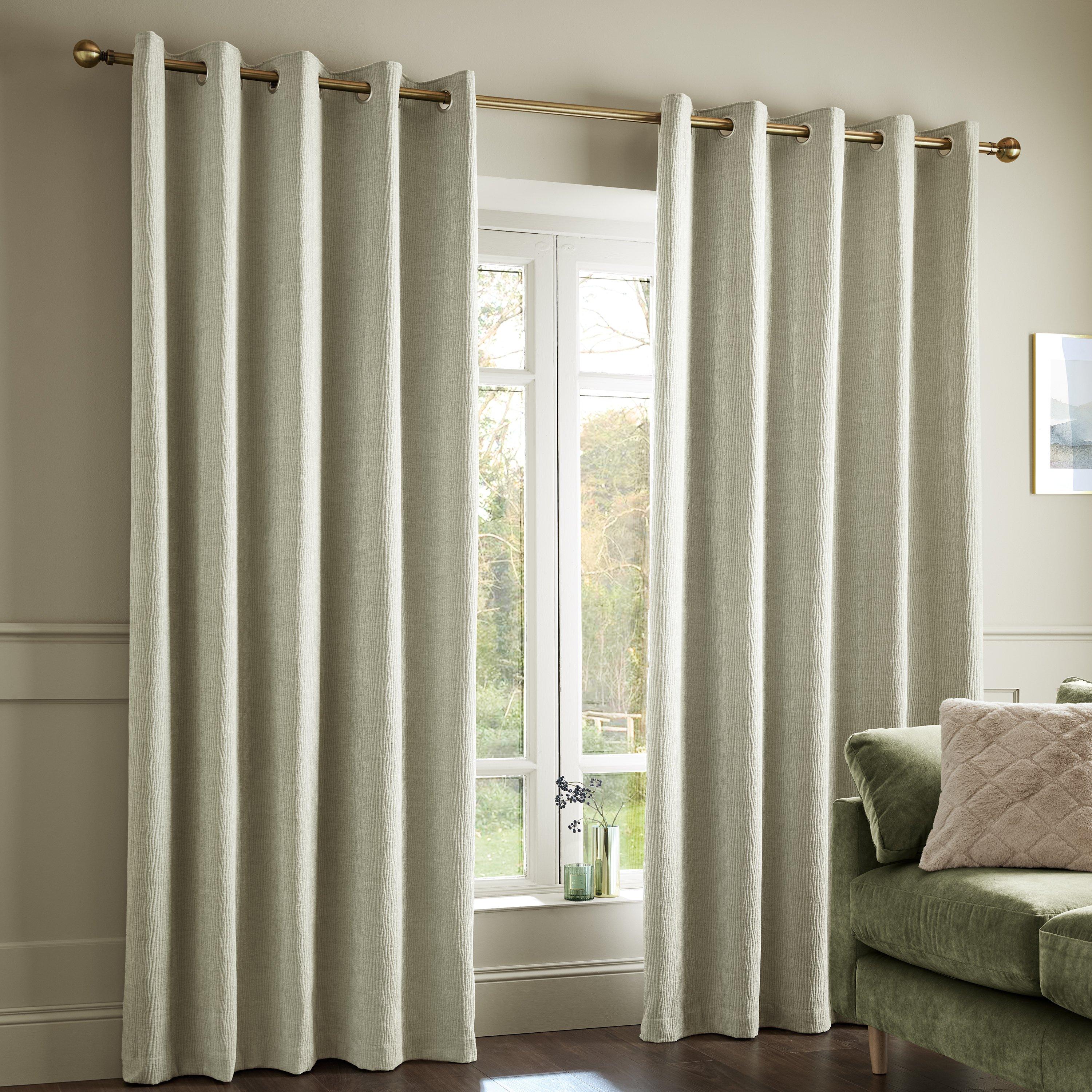 Crinkle Chenille Lined Eyelet Curtains