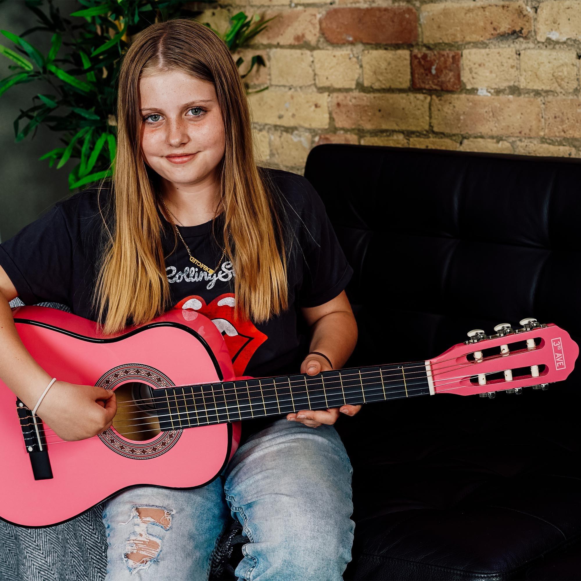 Pink - 3rd Avenue - half Size Classical Guitar Pack - 5