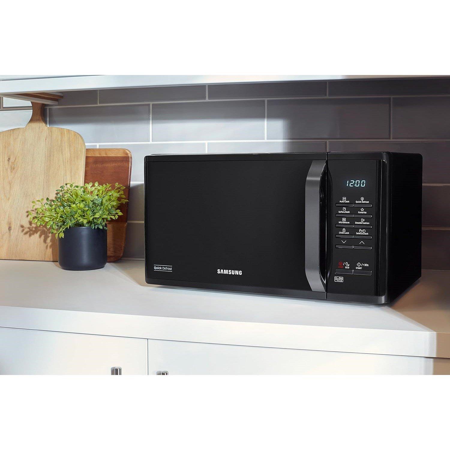 Black - Samsung - Samsung 800W 23L Standard Microwave MS23K3513AK - 3