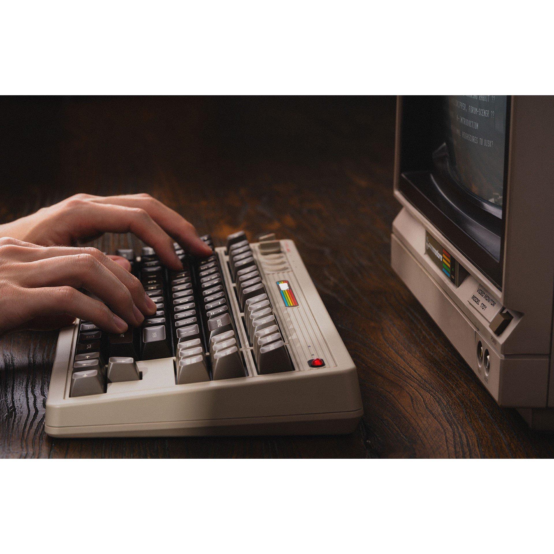 Multi - 8BitDo - C64 Mechanical Keyboard - 2