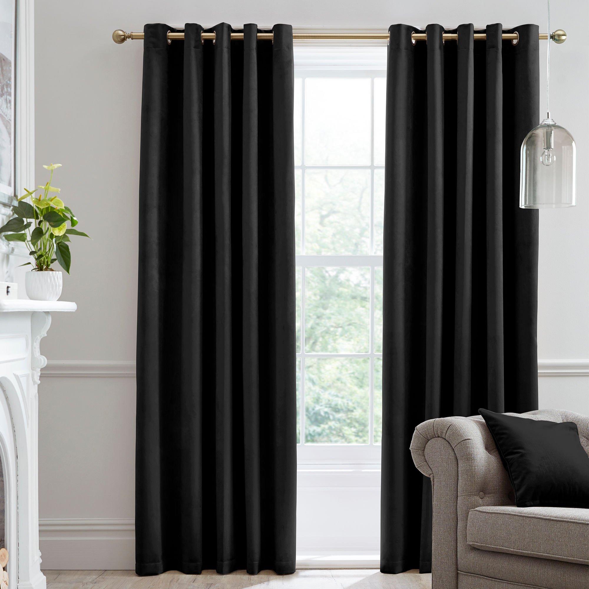 Laurence Llewelyn-Bowen  Montrose Thermal Velvet Eyelet Curtains In Navy - Black - 66x72in