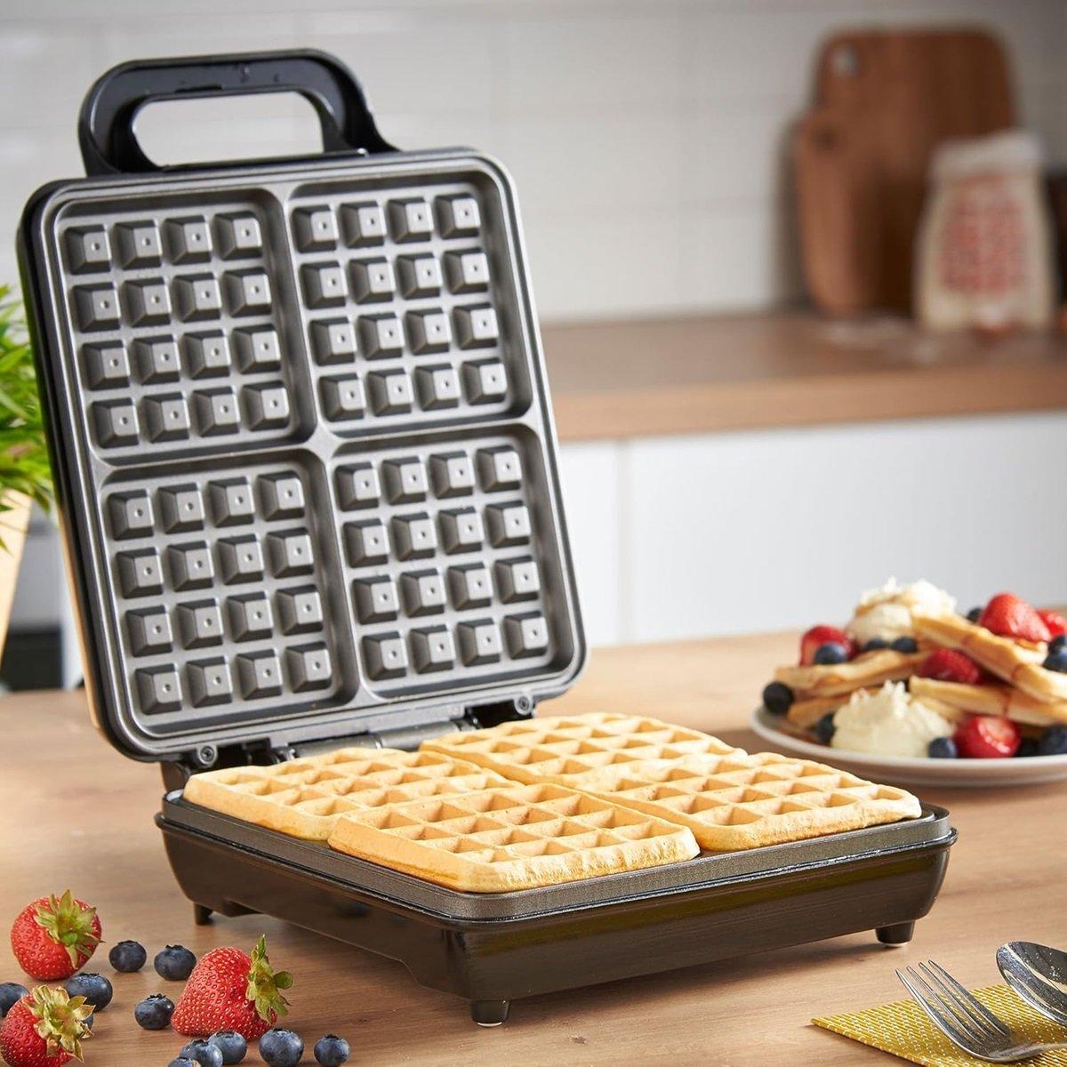 Black - VonShef - Quad Waffle Maker - 2