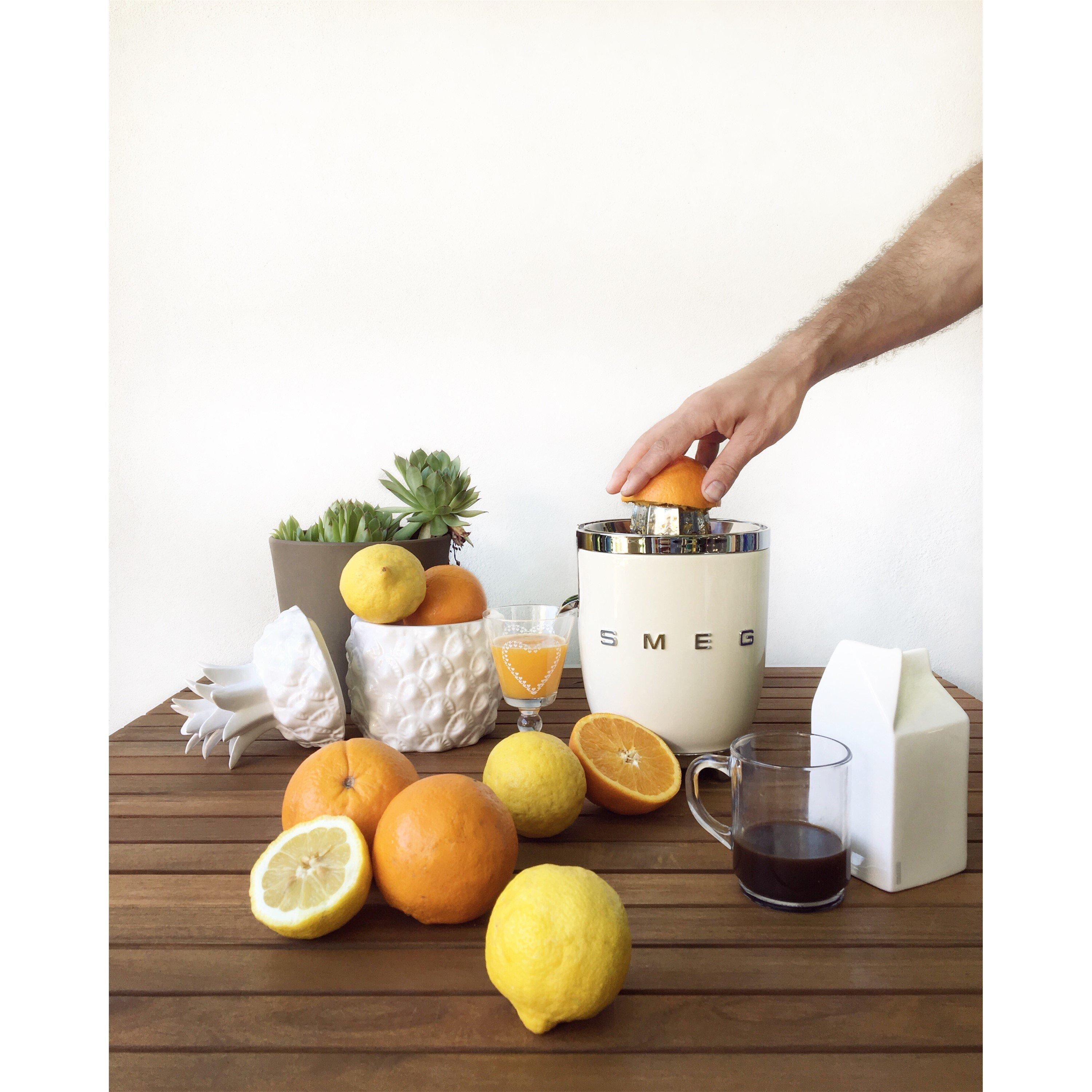 Cream - Smeg - Blender and Juicer Set Compact Personal Blender and Citrus Juicer - 4