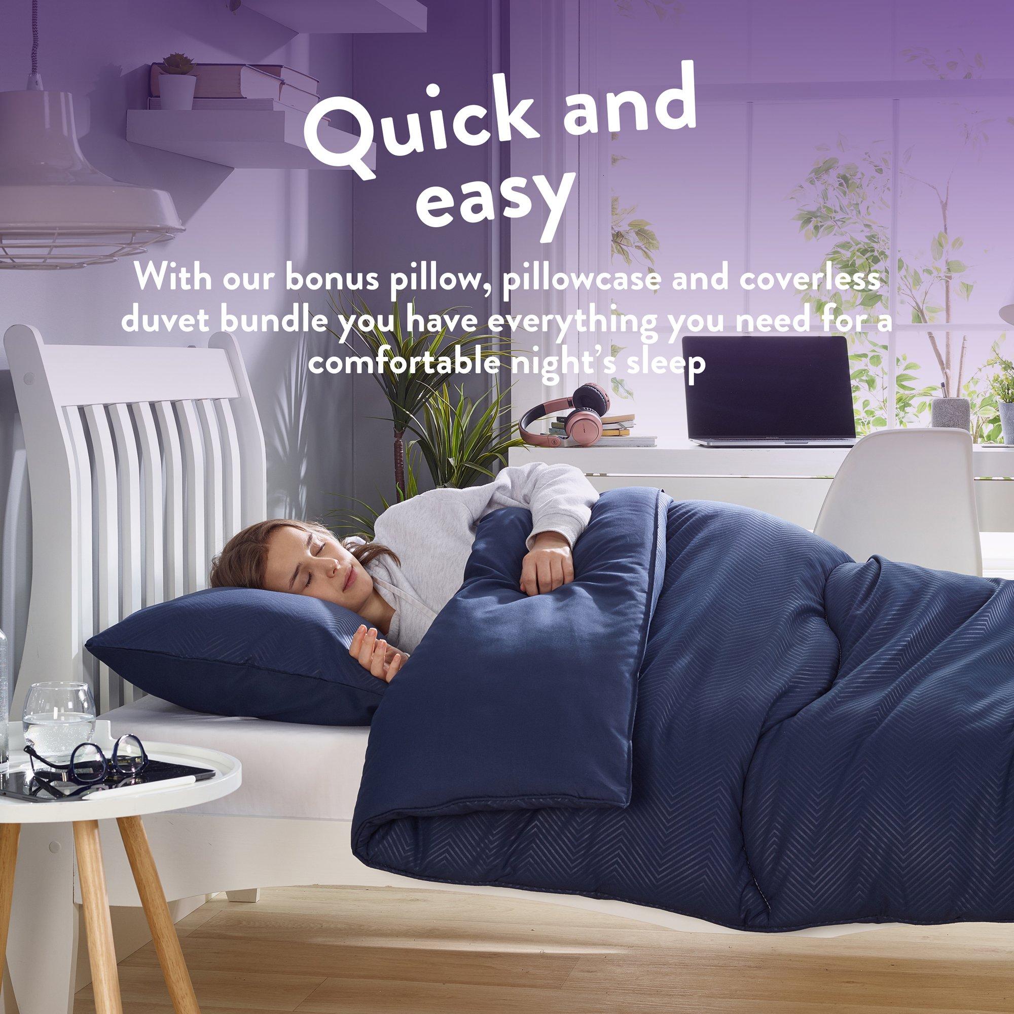 Herringbone - Slumberdown - Back to Uni Embossed Herringbone Duvet + 2 Pillows - 2