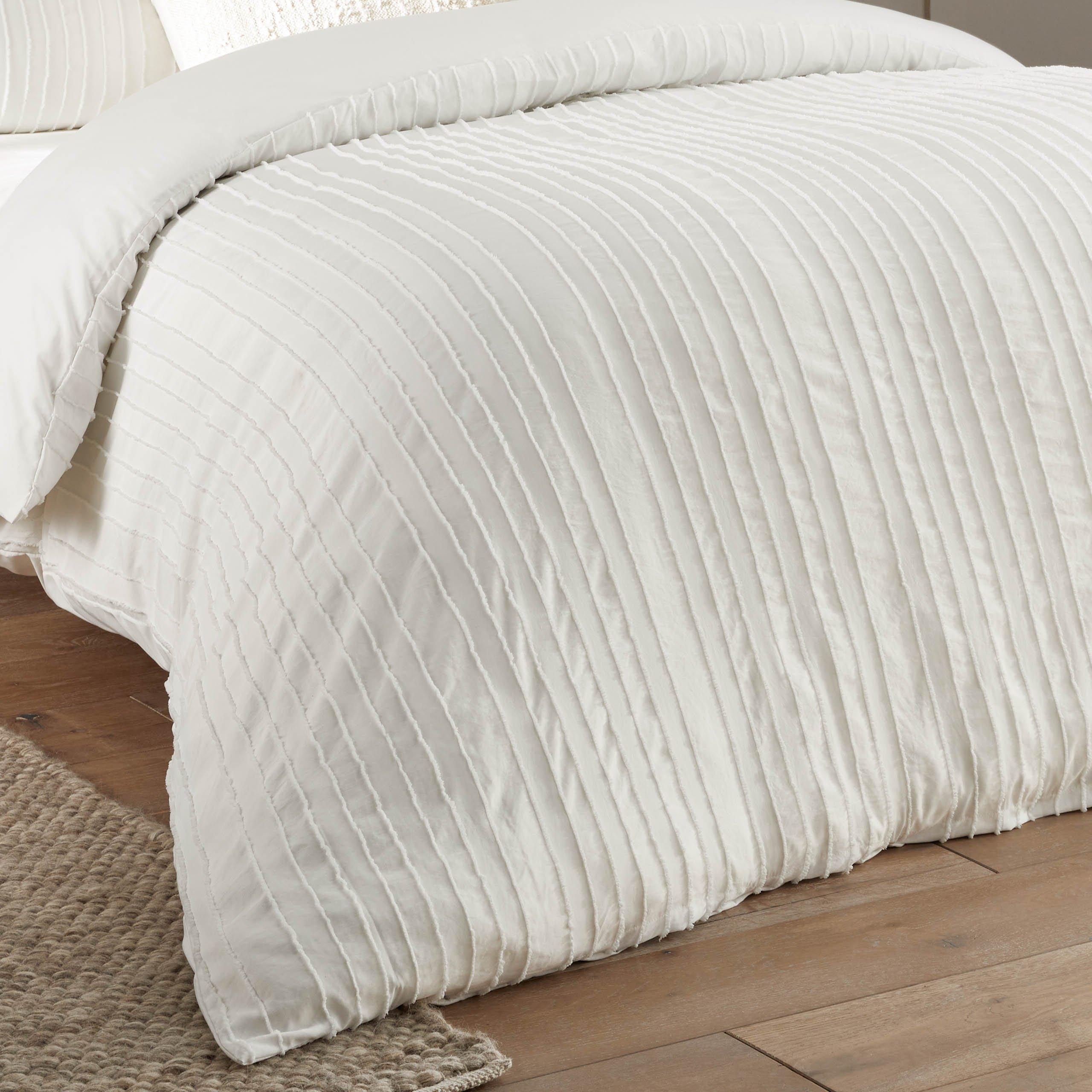 White - Duvet Day - Harrison Stripe Tufted Soft Touch Duvet Set - 4