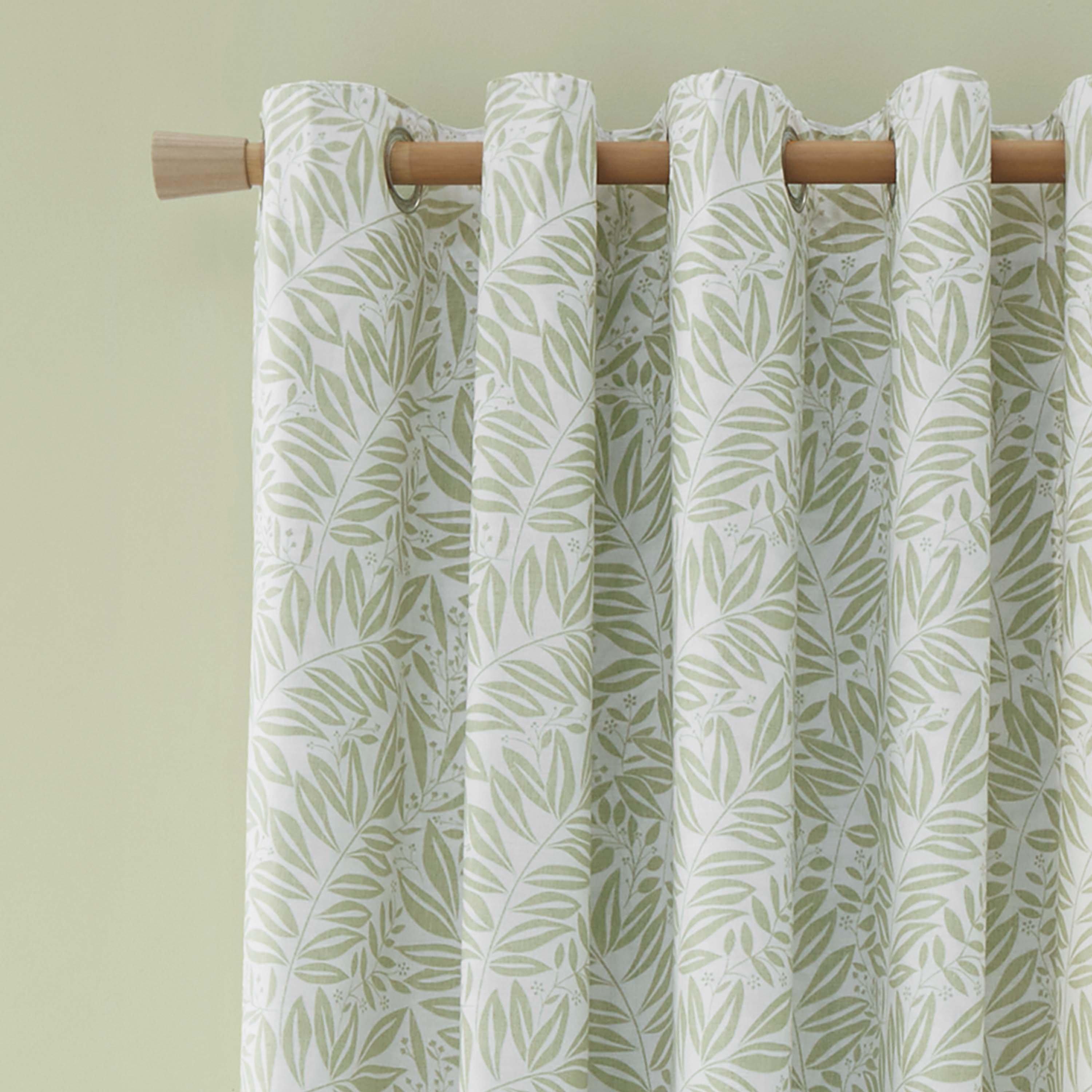 Green - Catherine Lansfield - Sorrel Leaf Fully Reversible Eyelet Curtains - 2