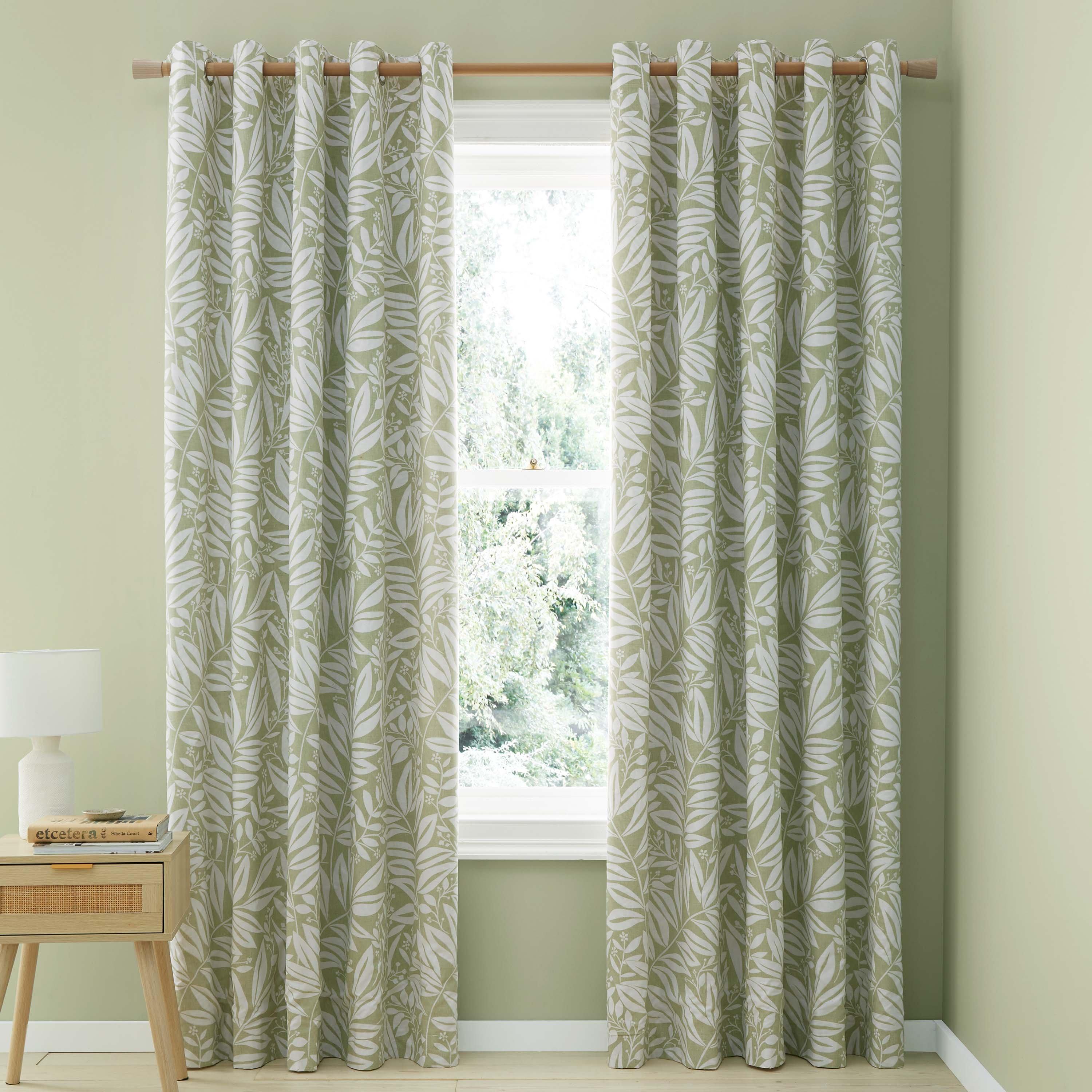 Green - Catherine Lansfield - Sorrel Leaf Fully Reversible Eyelet Curtains - 3