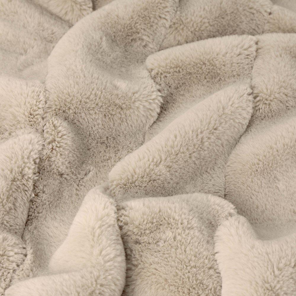 Oatmeal - Paoletti - Empress Faux Fur Throw - 2