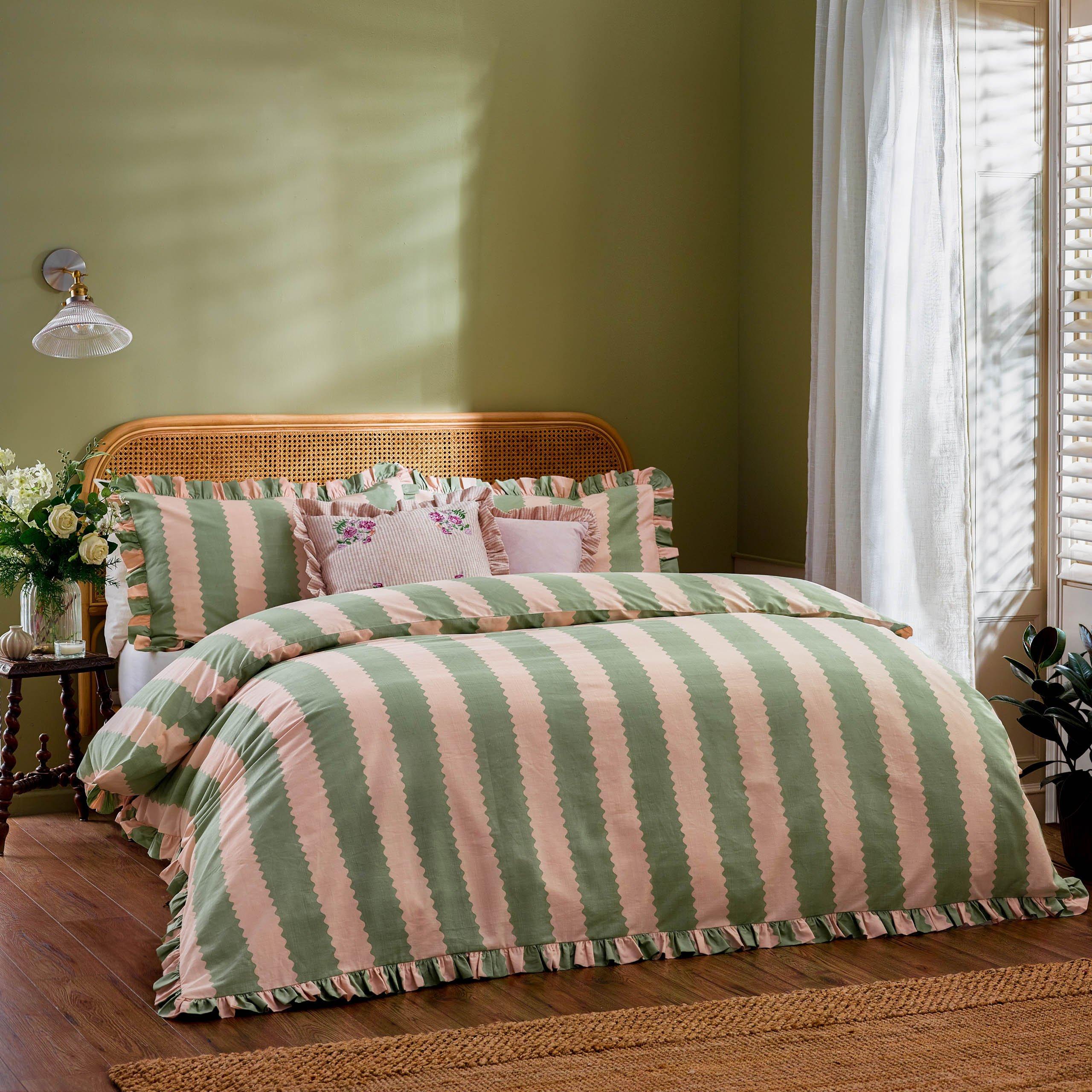 Pink/Green - Wylder - Birdie Stripe Ruffle Duvet Set - 2