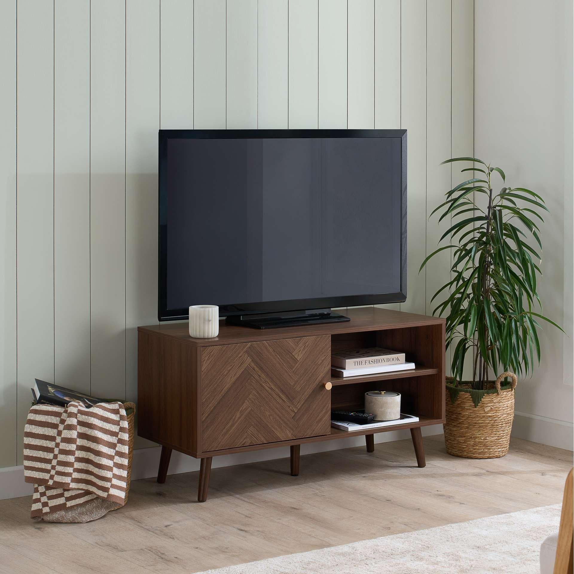 Brown - Birlea - Herringford Small TV Unit - 1