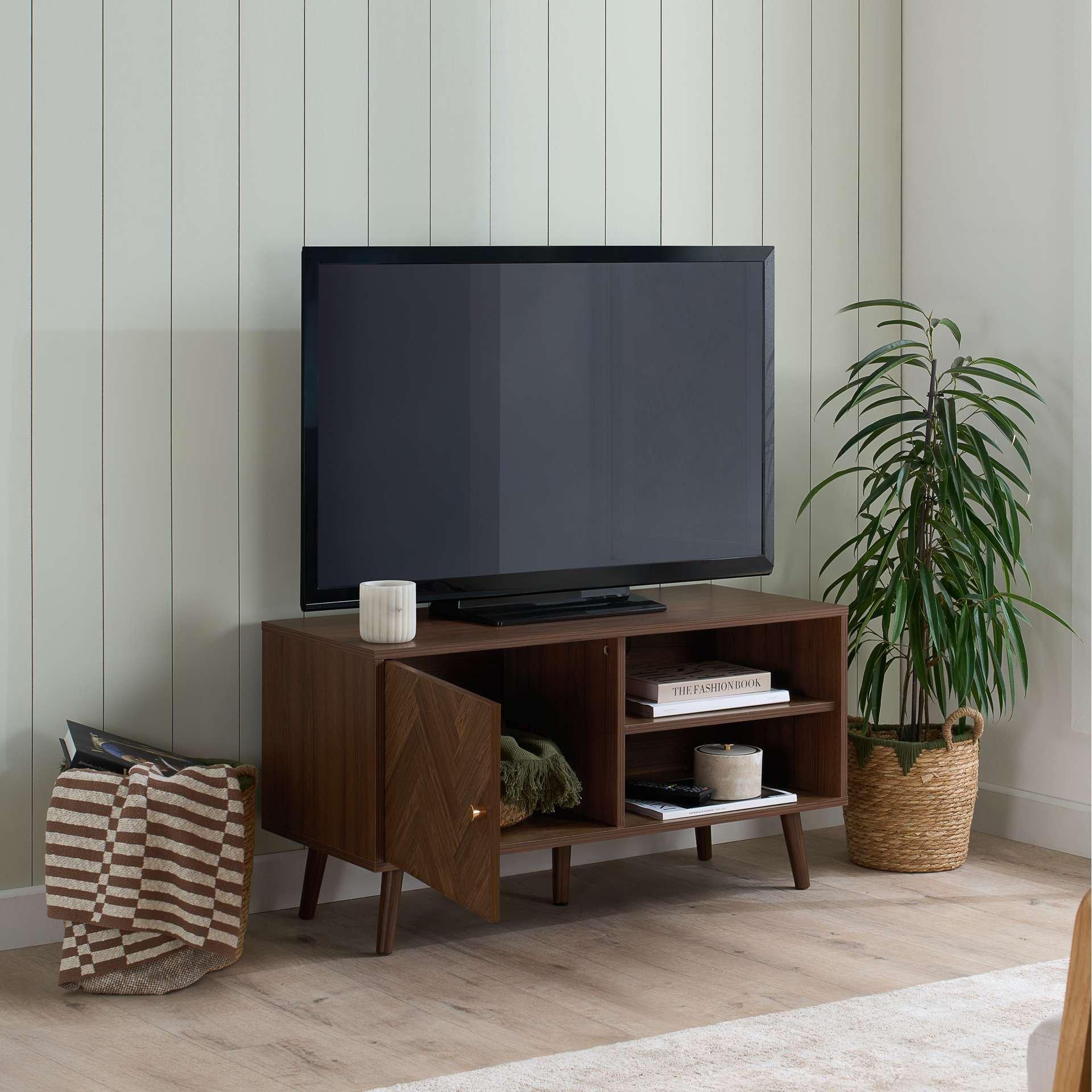 Brown - Birlea - Herringford Small TV Unit - 2