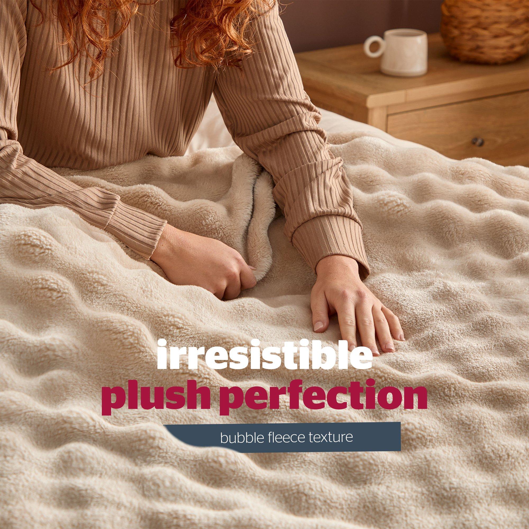 Natural - Silentnight - Snugsie Bubble Blanket - 3
