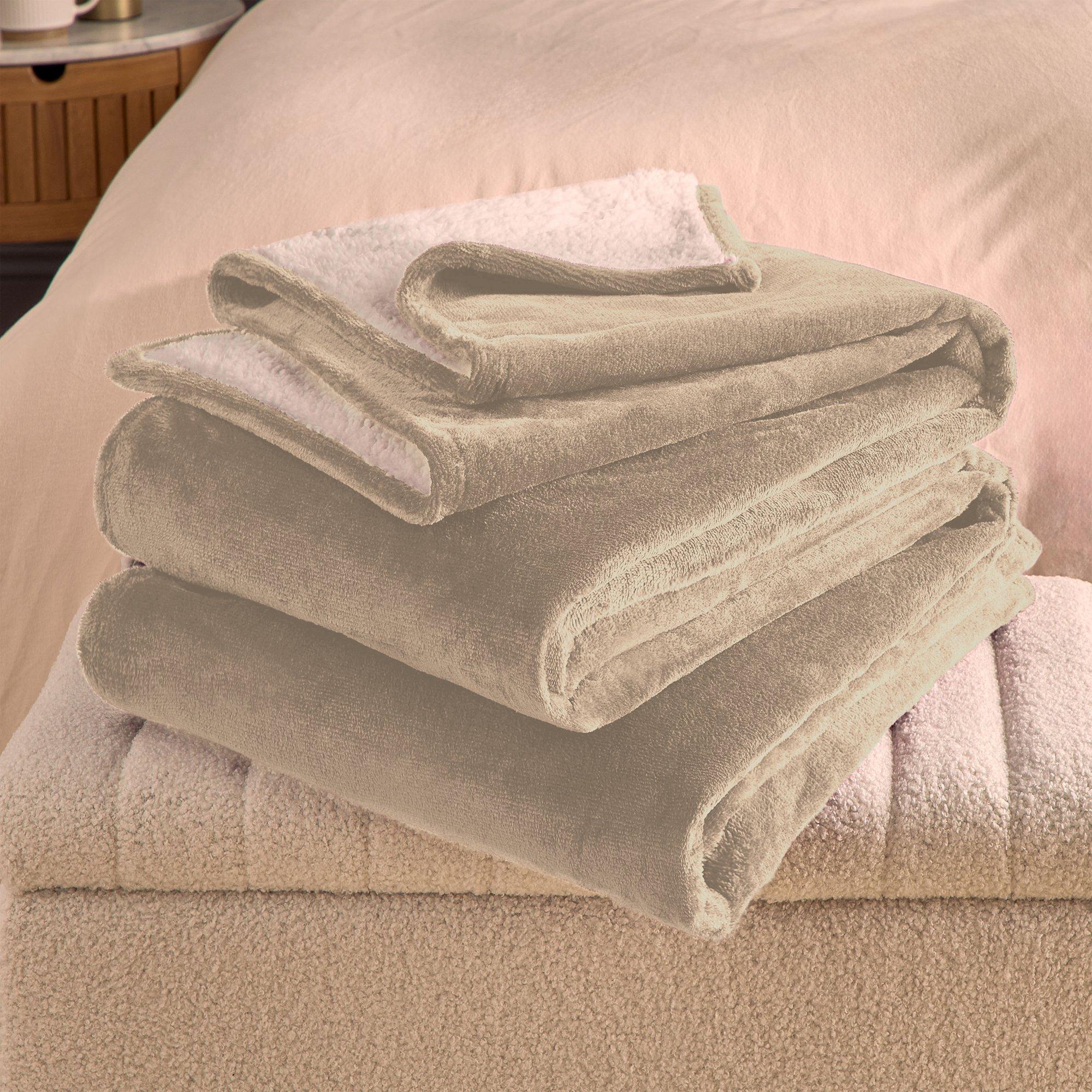 Heat Genie Self Heating Giant Blanket