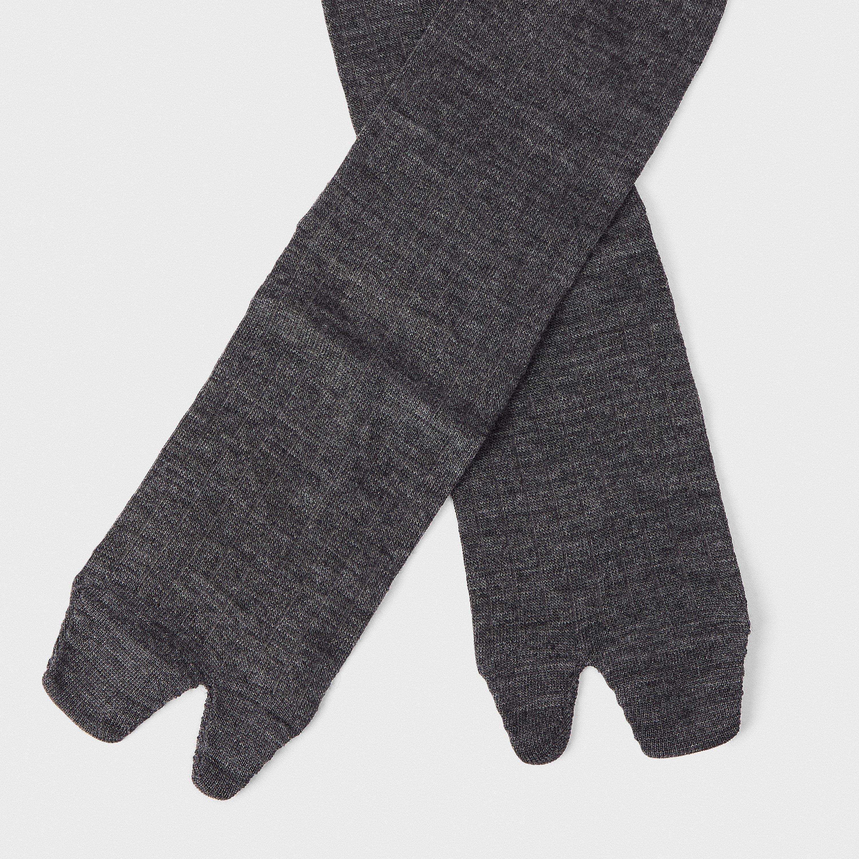 Dark Grey - Maison Margiela - Women's Tabi Ankle Socks - 2