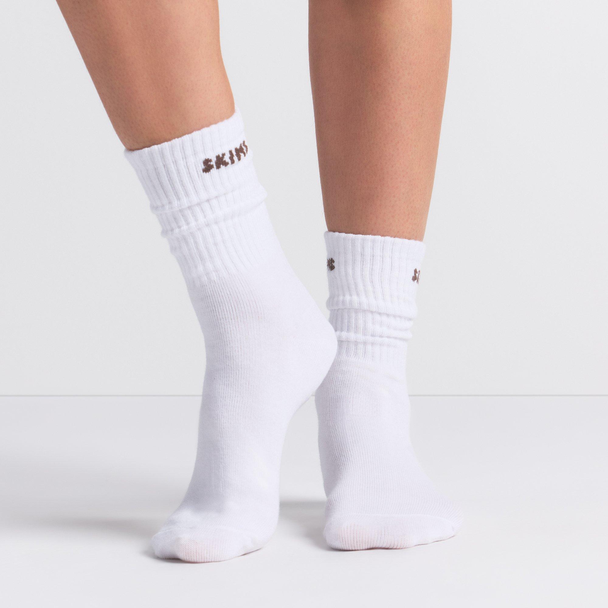SNOW LOGO MULTI - SKIMS - Women's 3 Pack Trainer Socks - 1