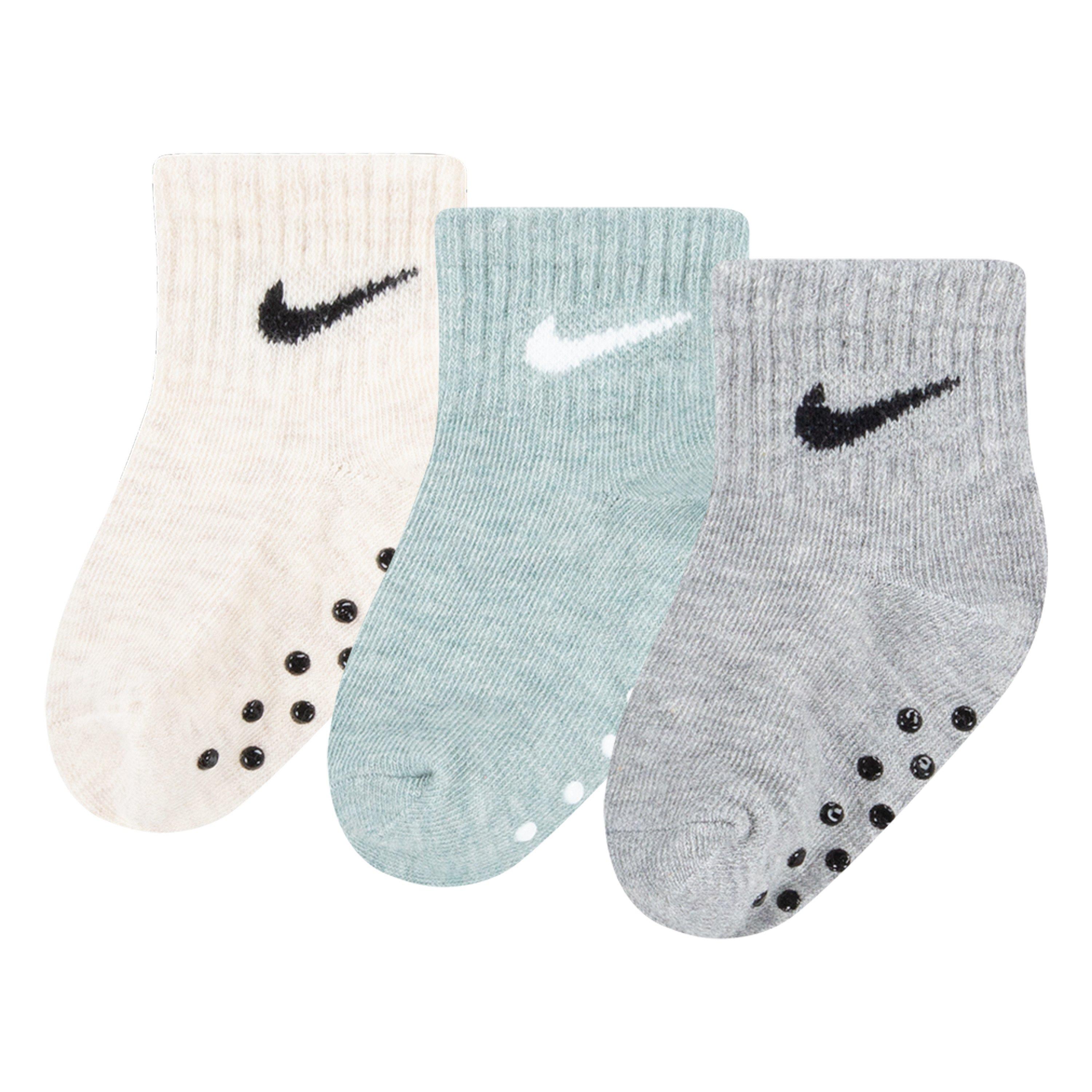 Nike  Infant Core Swoosh Gripper Trainer Socks - Mica Green - 2-4