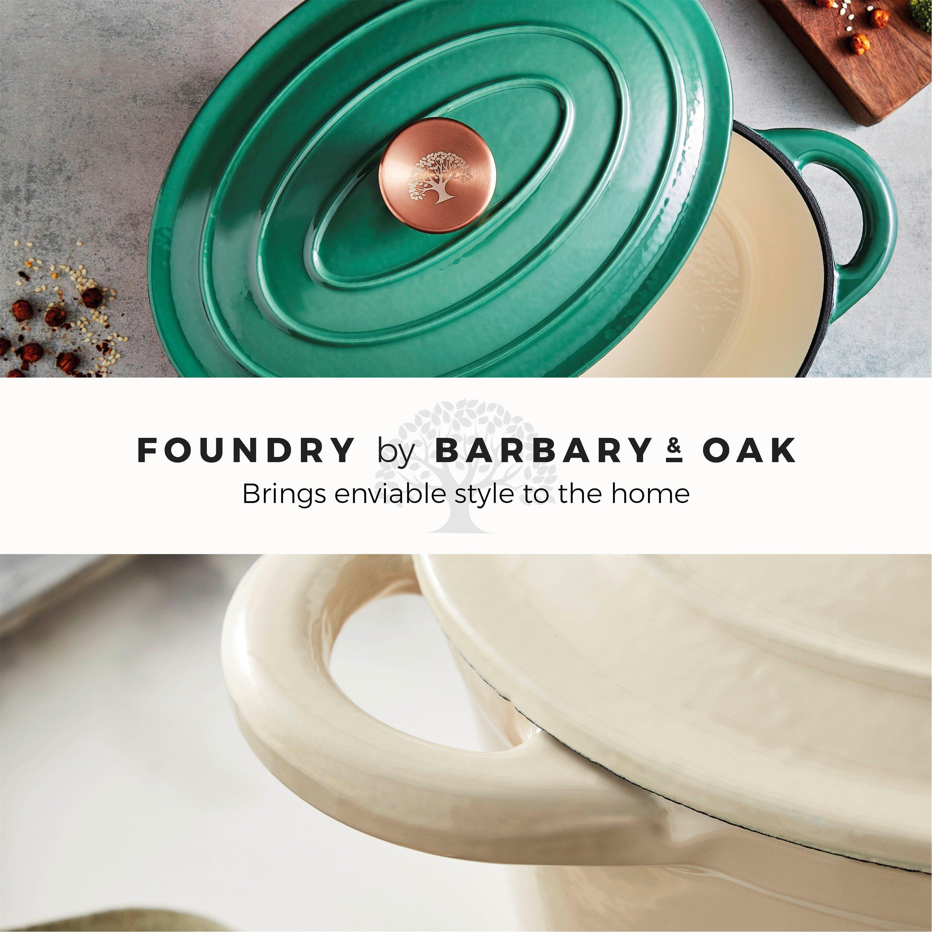 Green - Barbary And Oak - 29cm Oval Casserole Cast Iron - 10