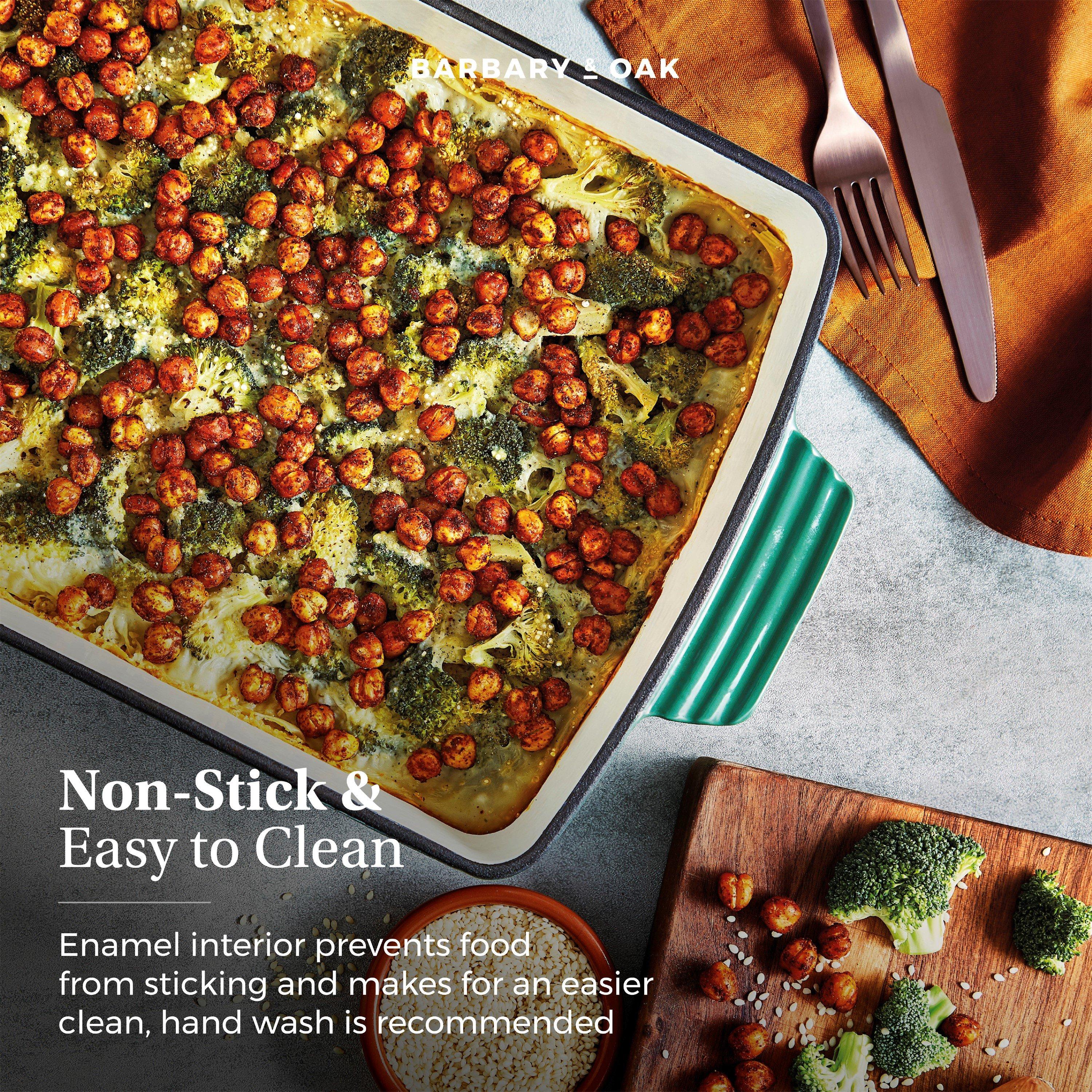 Green - Barbary And Oak - Foundry 39cm Cast Iron Roaster Verdigris Green - 4