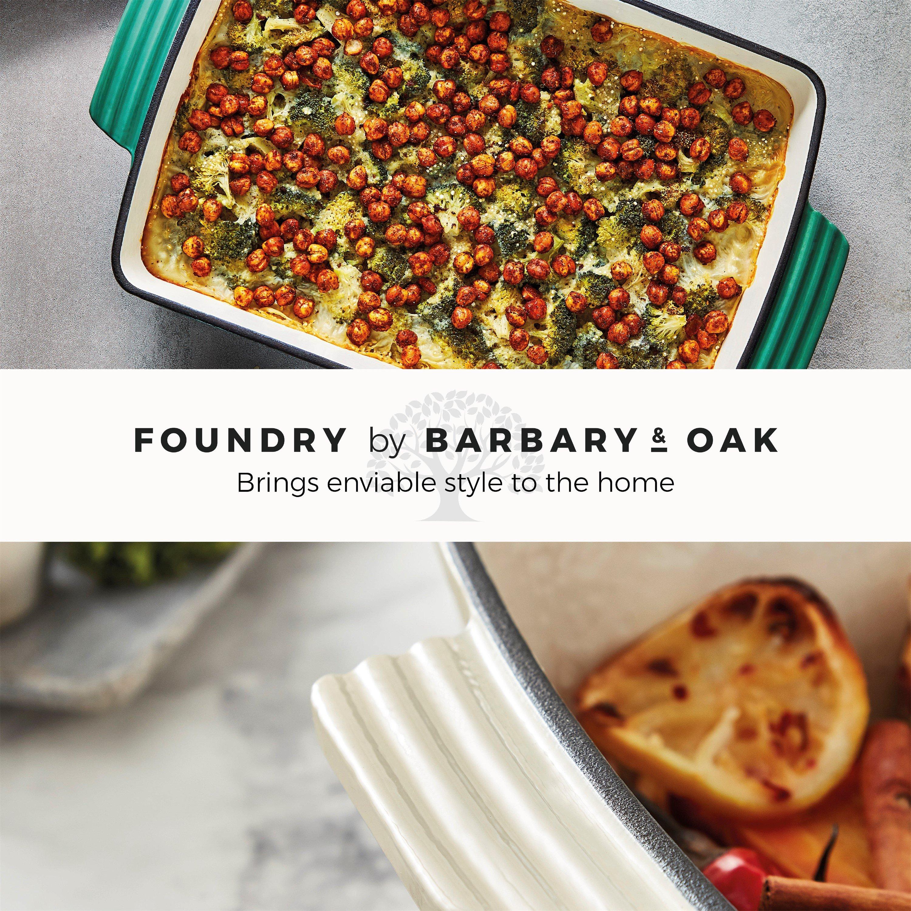 Green - Barbary And Oak - Foundry 39cm Cast Iron Roaster Verdigris Green - 9