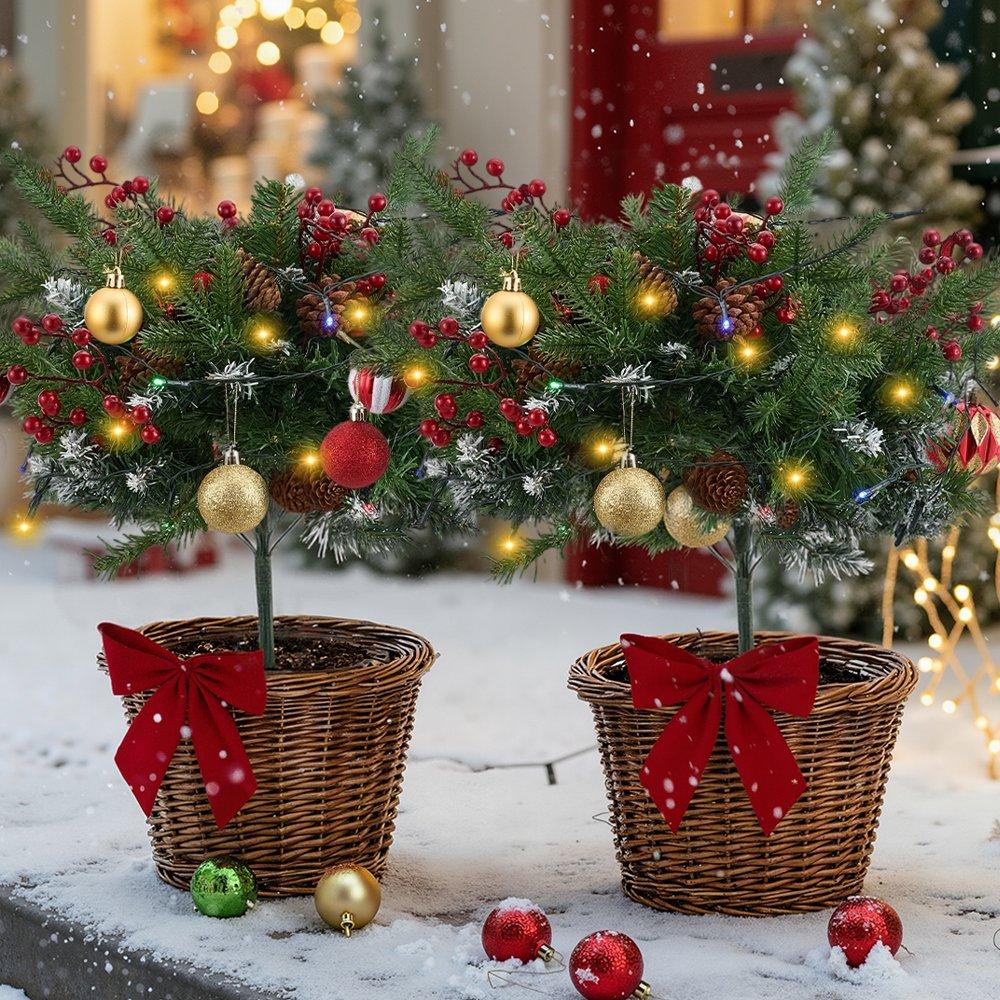 Green - LIFE IDEAS - Christmas Tree Ground Stake with Light and Timer - 1