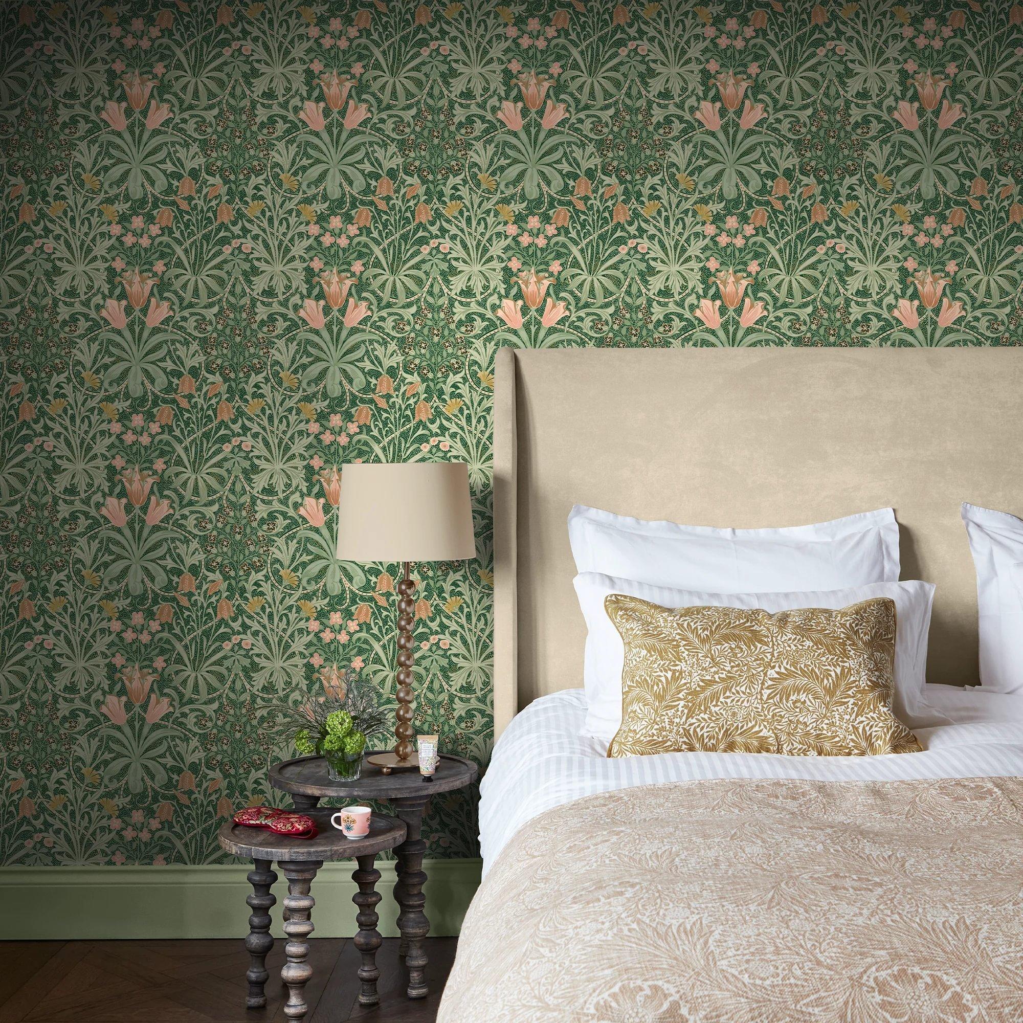 Green - William Morris - Woodland Weeds Forest Wallpaper - 2