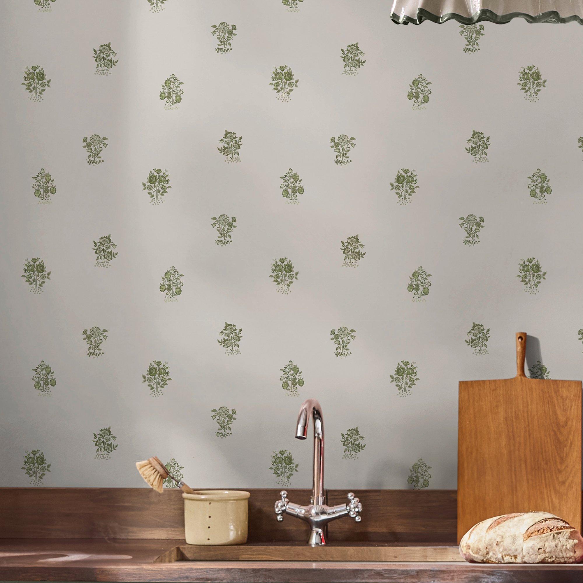 Cream - Cath Kidston - Kingdom Posey Sage Wallpaper - 2