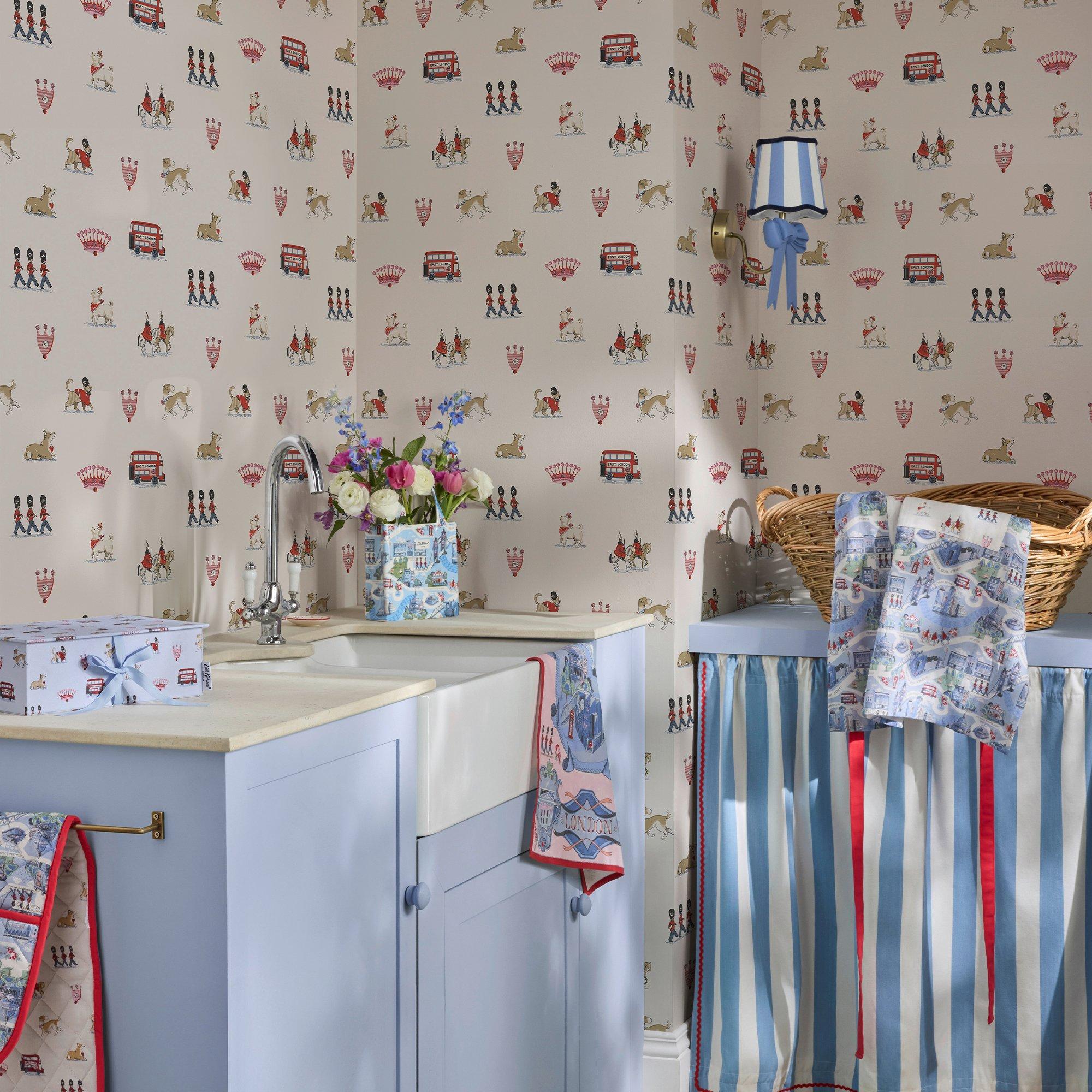 Cream - Cath Kidston - Queenies London Cream Wallpaper - 2