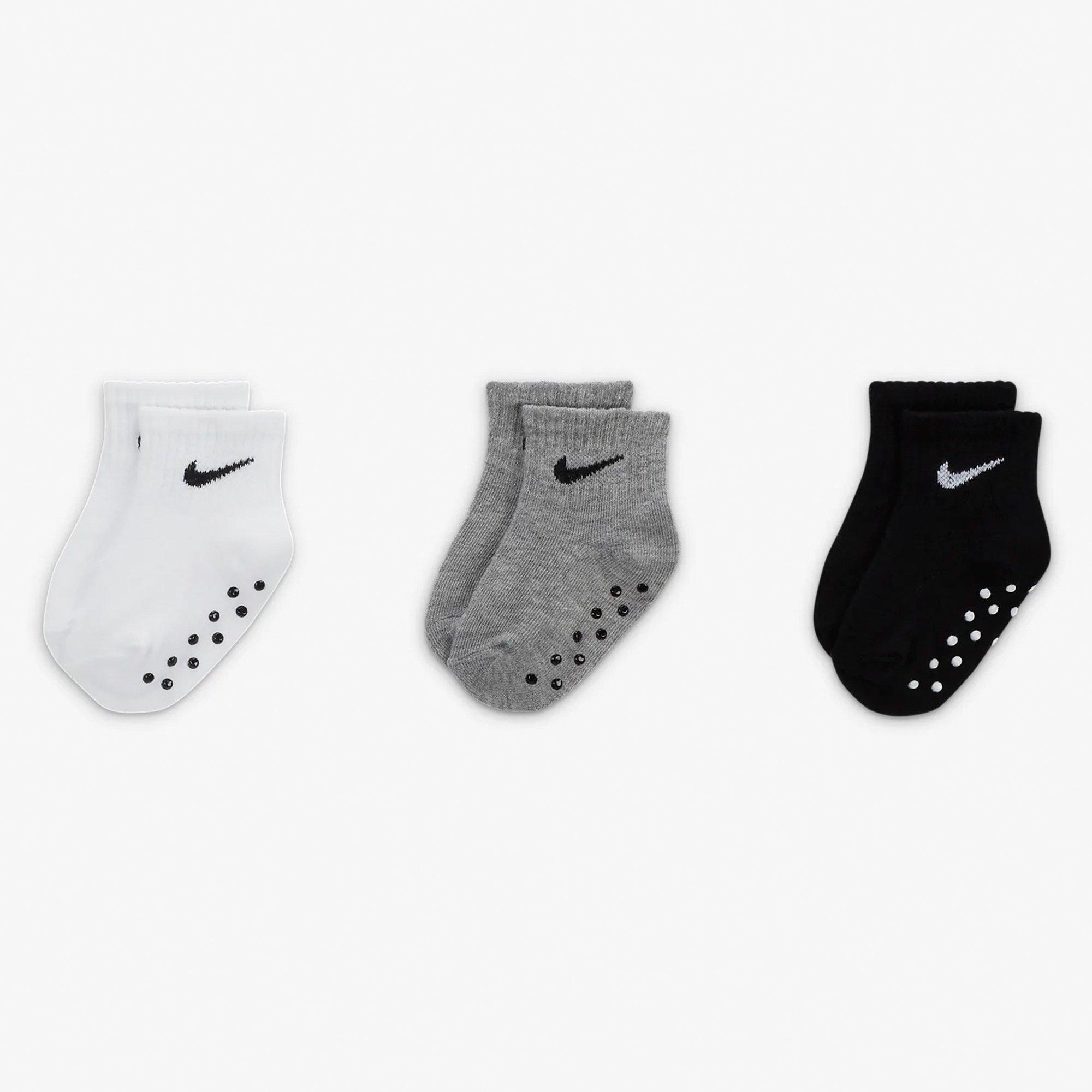 Dk Grey Hea/Blk - Nike - Core Swoosh Infants Gripper Socks 3 Pack - 1