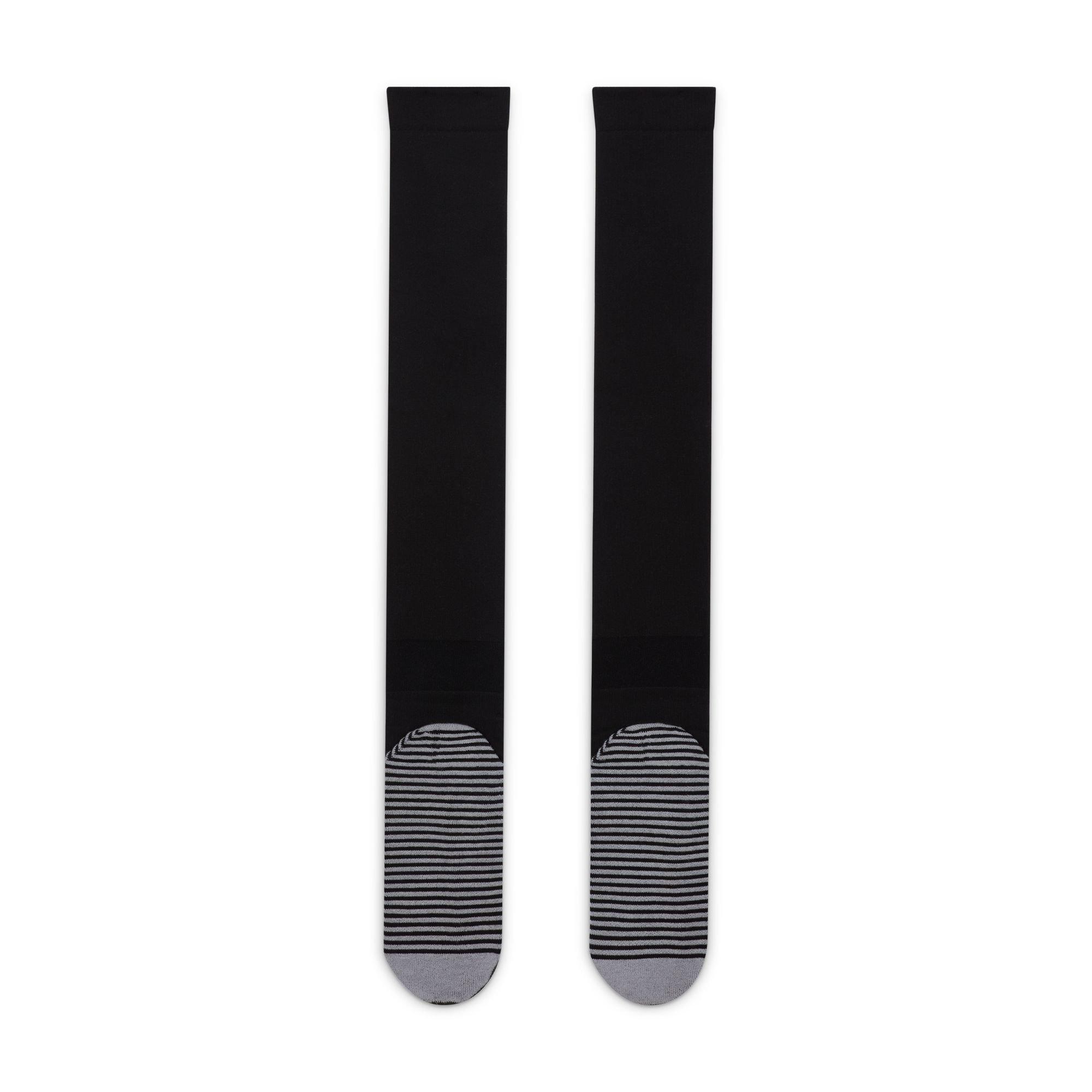 Zwart/Wit - Nike - Nike U Nk Strike Kh Sn99 - 4
