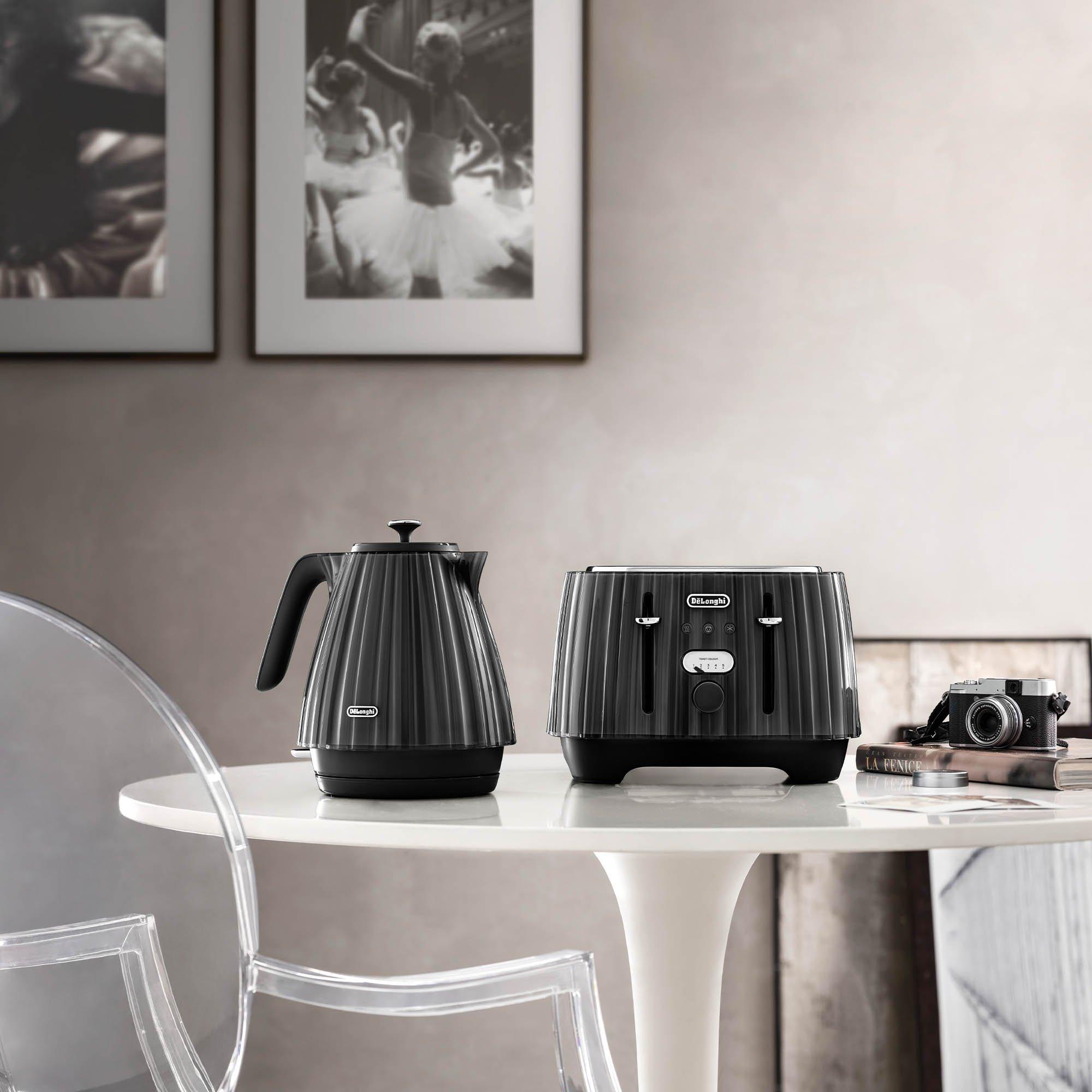 Black - Delonghi - DL3002 4 Slice Ballerina Toaster Black - 6