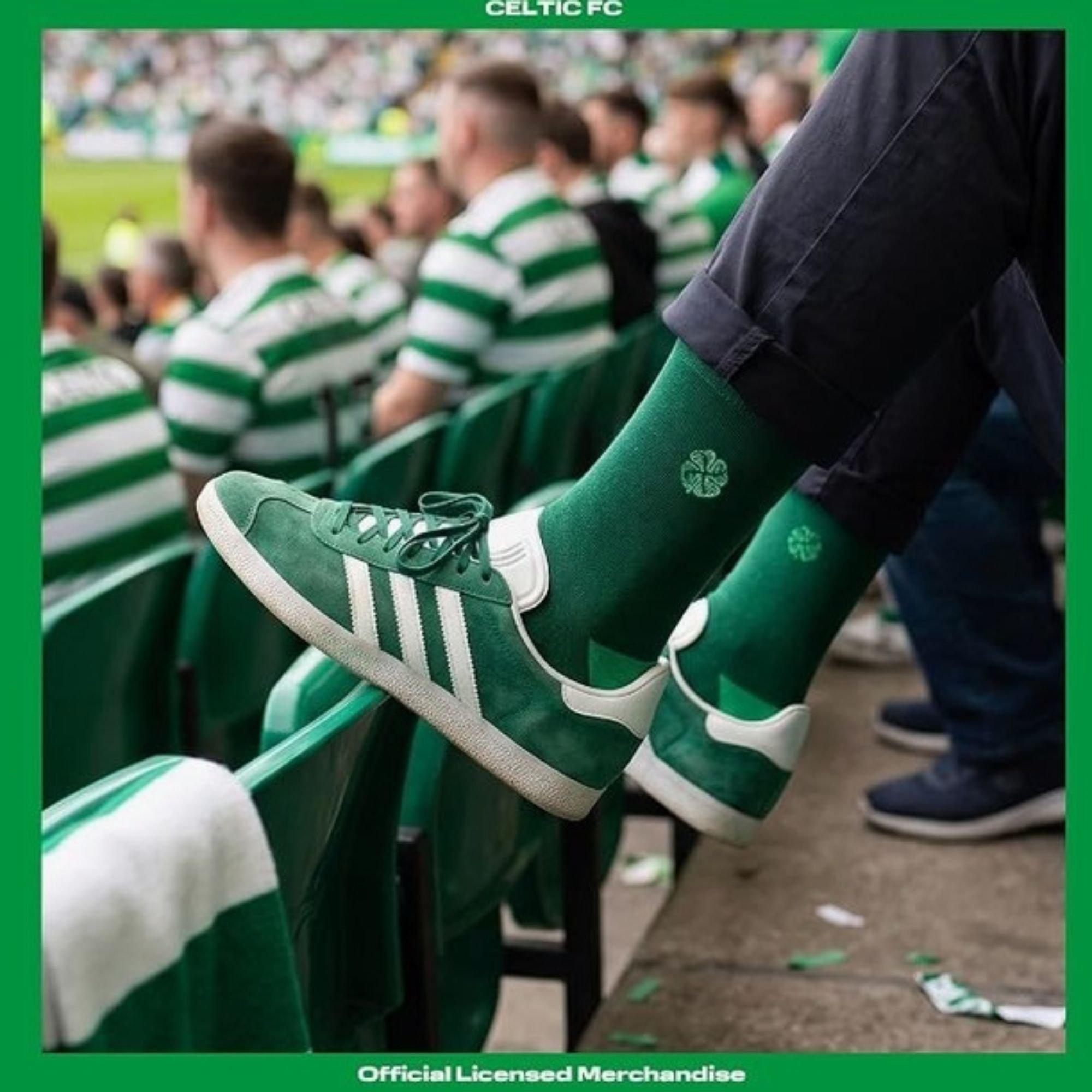 Celtic FC - Team - Officially Licensed 3 Pack Dress Sock Set Size 7-11 Men - 3