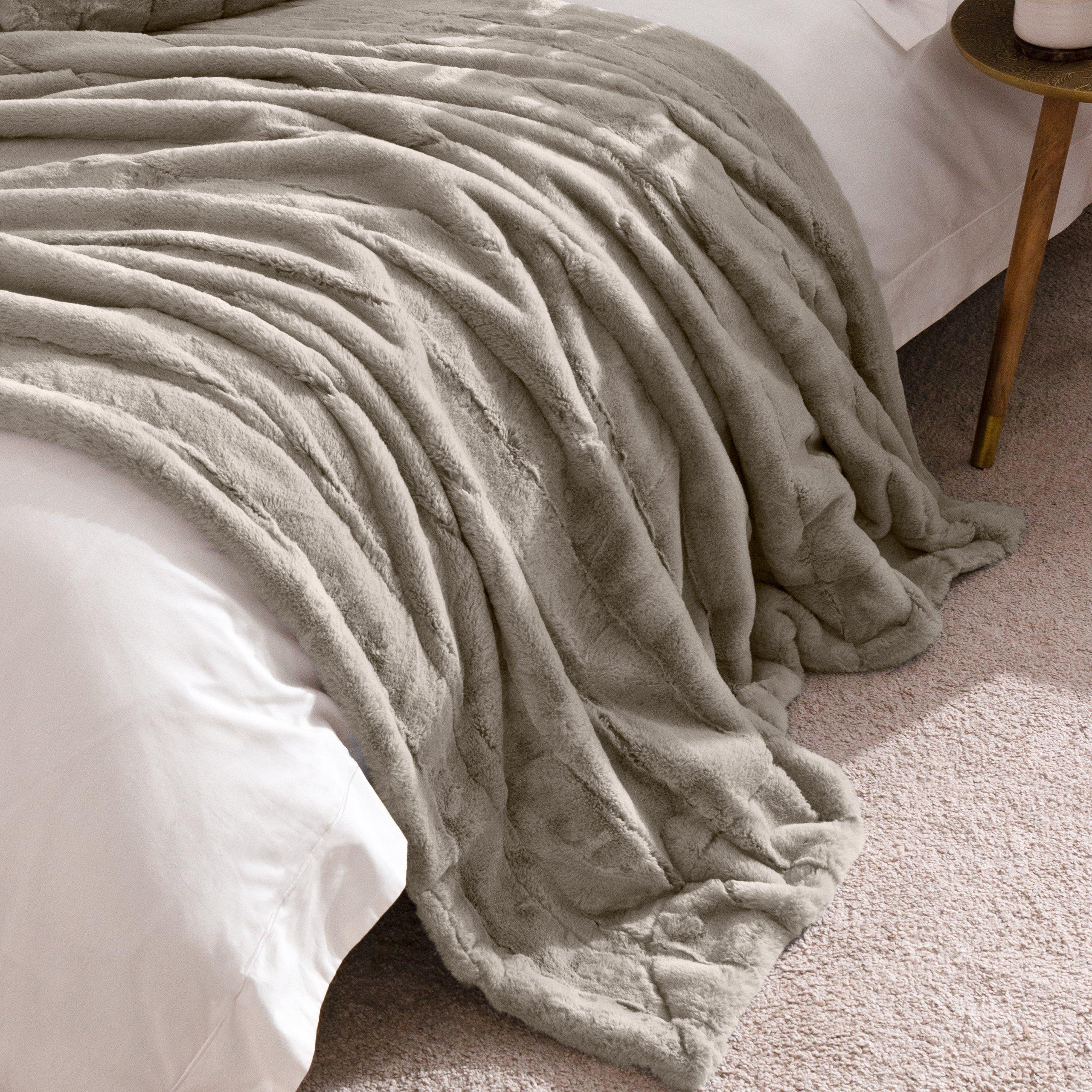 Grey - Paoletti - Empress Faux Fur Throw - 2