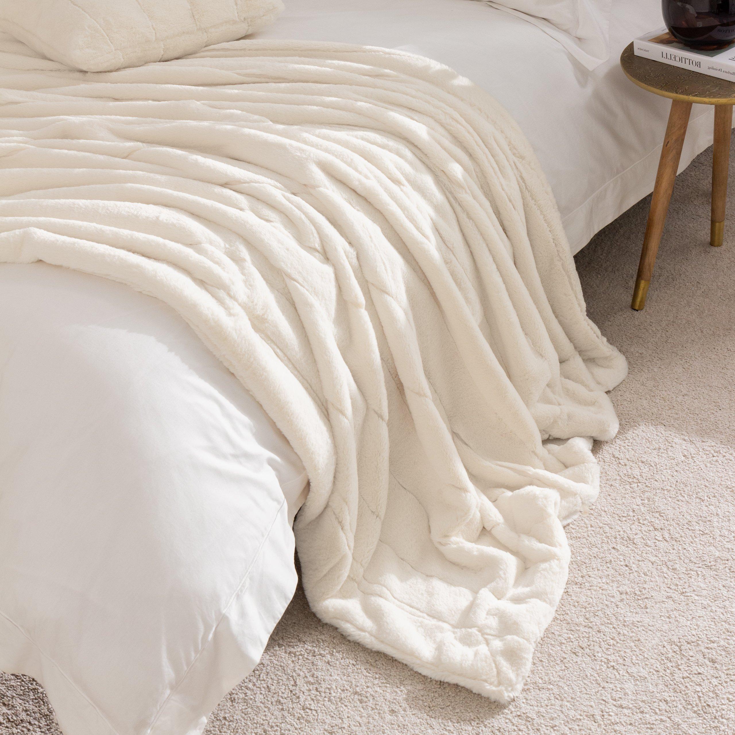 Cream - Paoletti - Empress Faux Fur Throw - 2