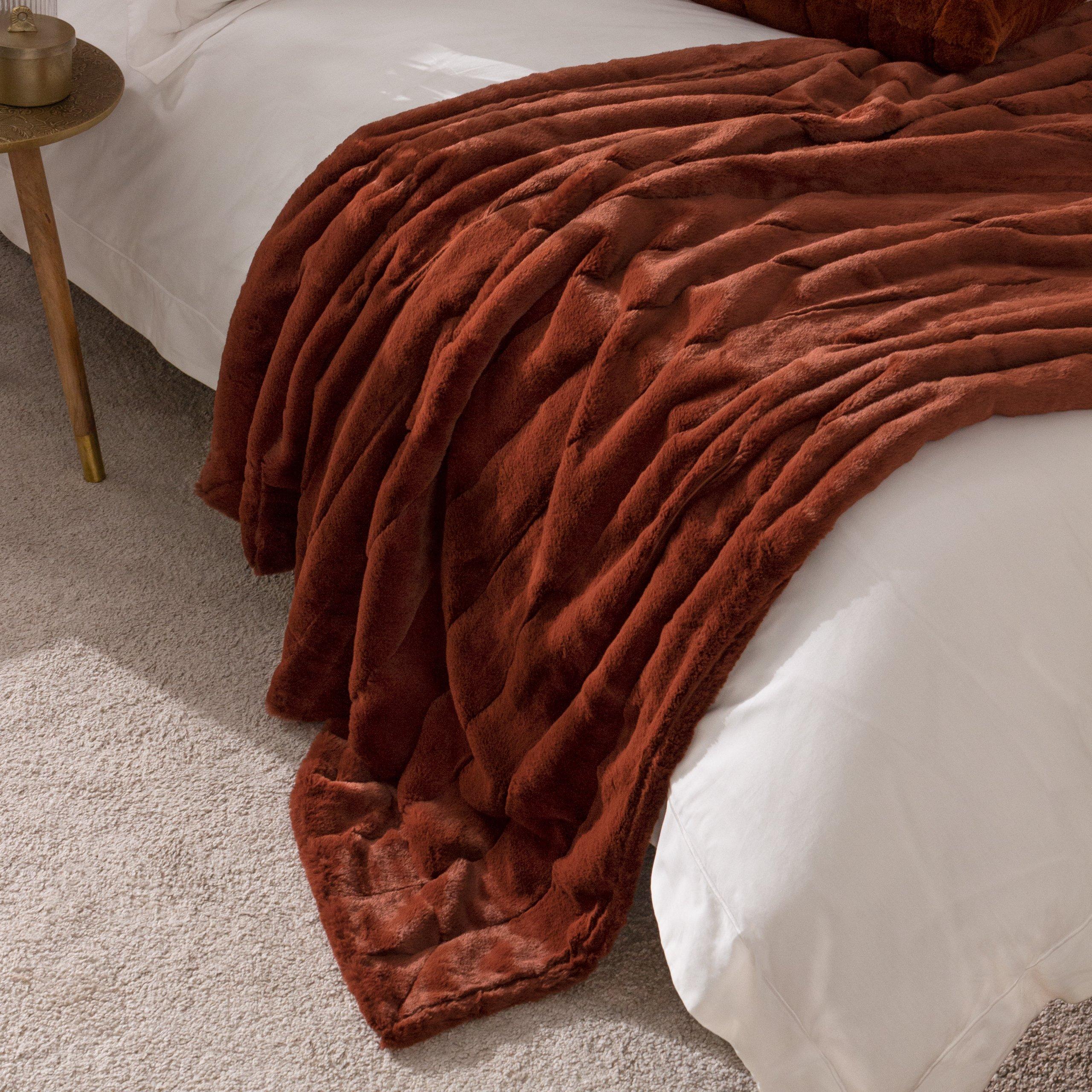 Rust - Paoletti - Empress Faux Fur Throw - 2