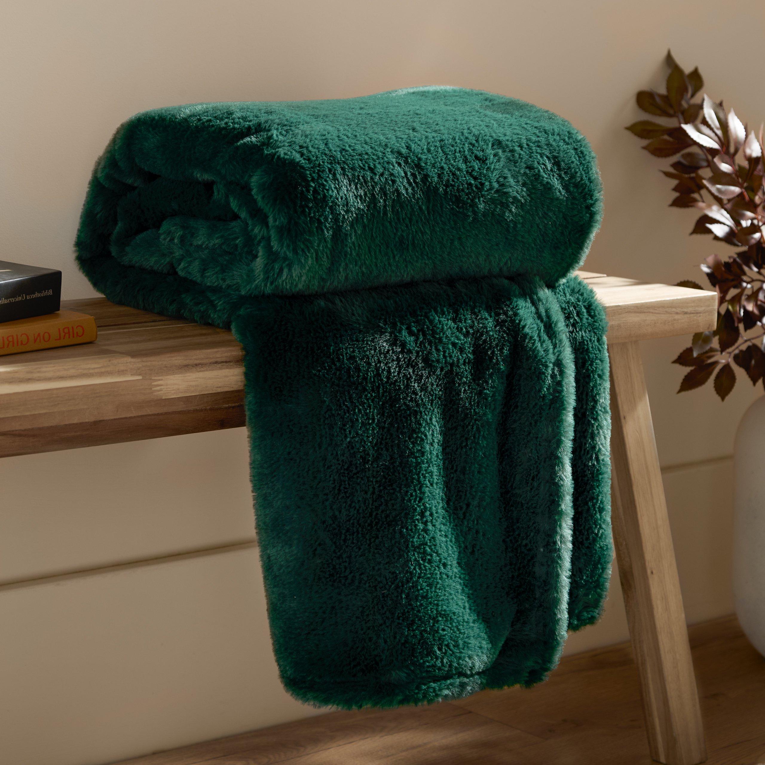 Needle Green - Furn - Kallu Double-Sided Faux-Fur Throw - 2