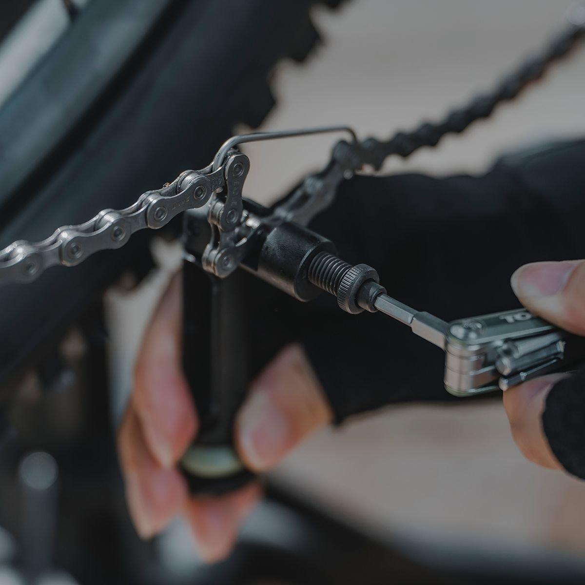 Black - Topeak - BB Hide n Tool - 10