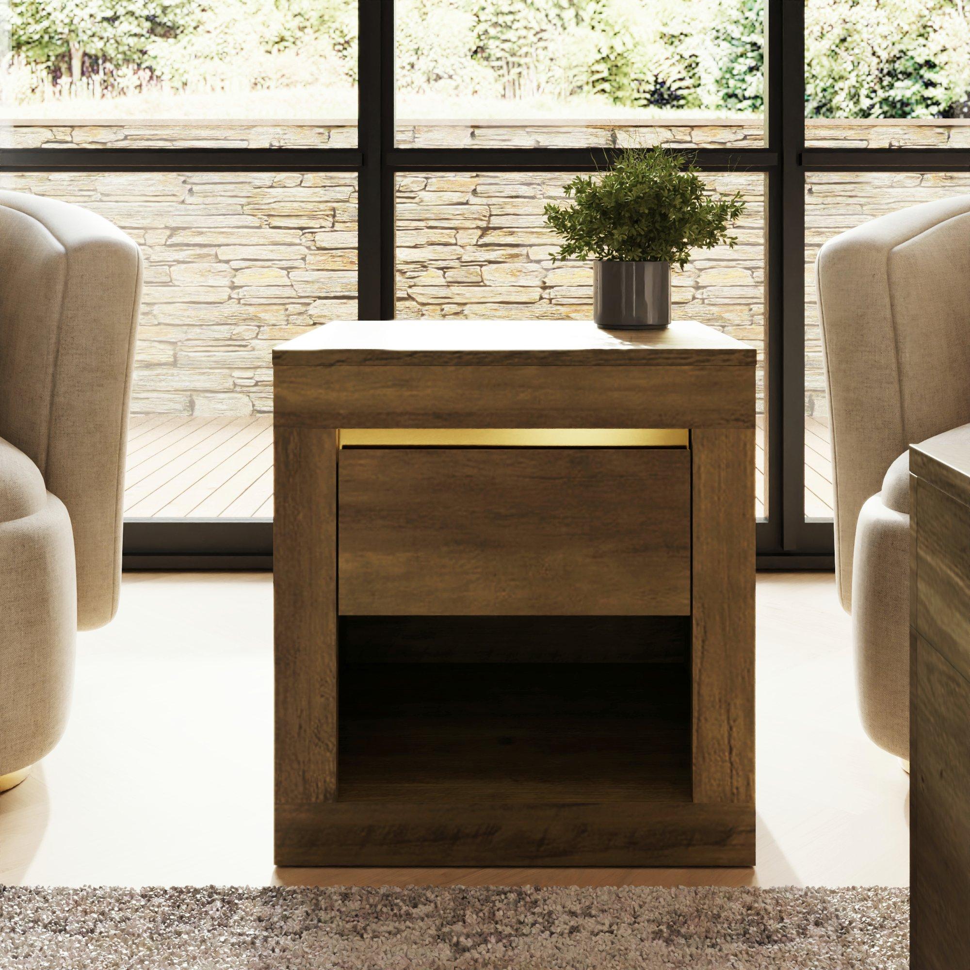 Knotty Oak - GFW - Astley Lamp Table Knotty Oak - 2