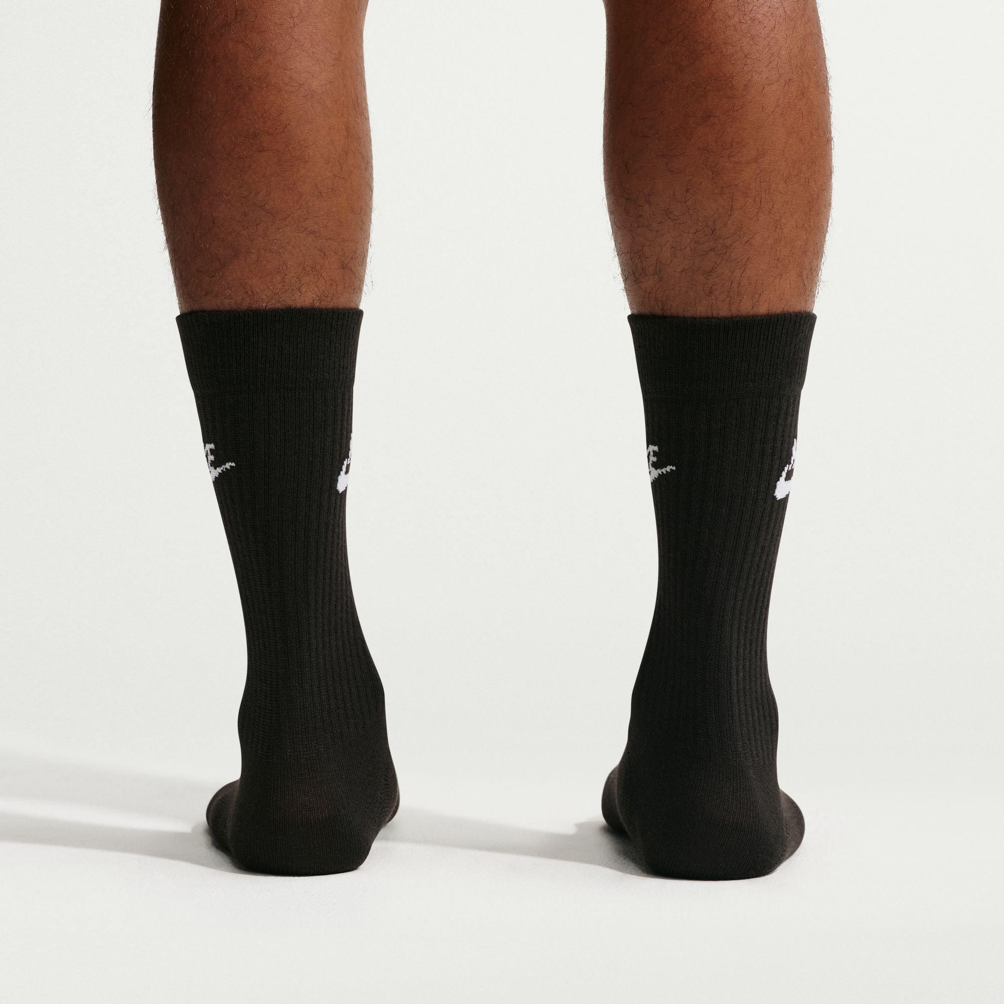 Negro/Blanco - Nike - 3 Pack of Essential Crew Socks - 9