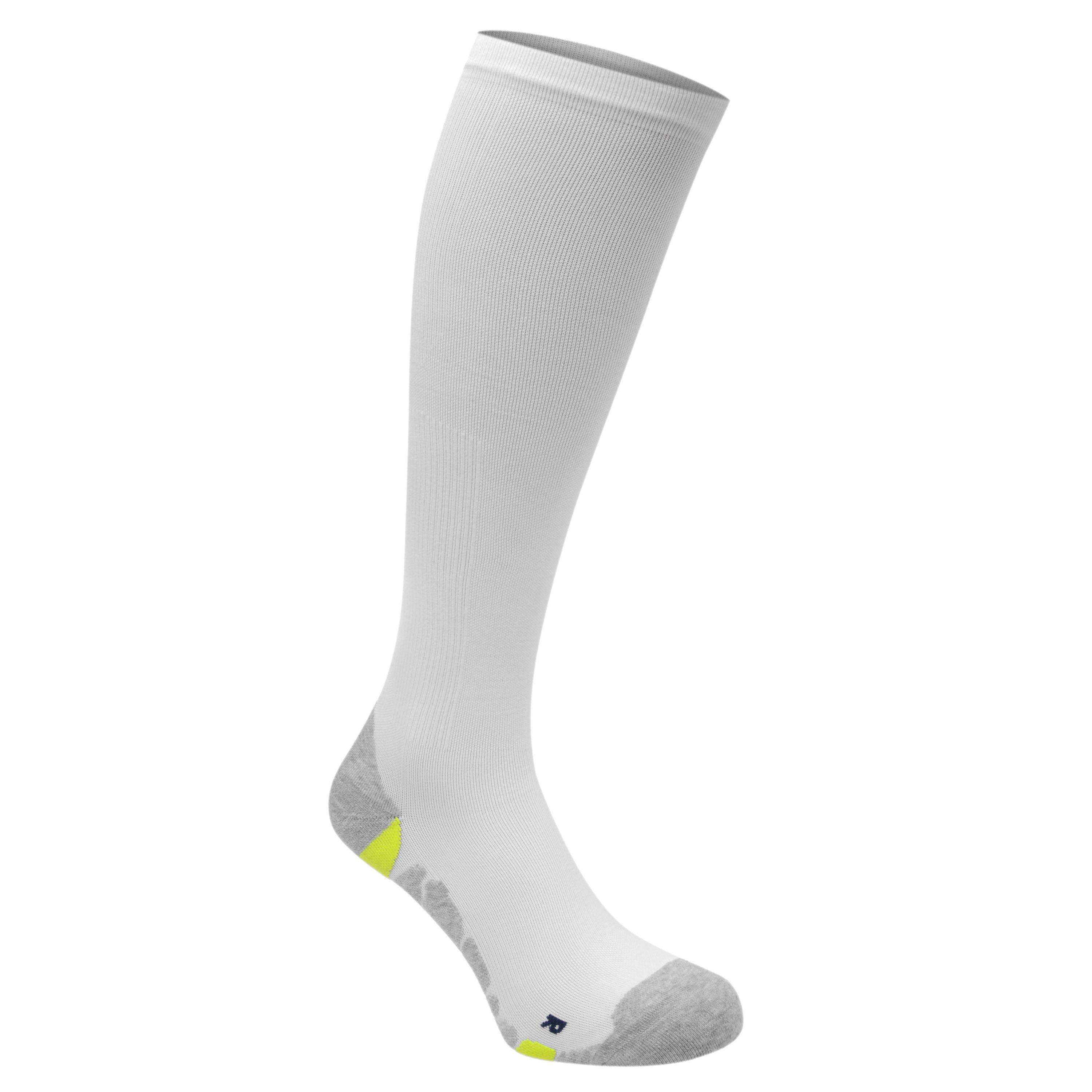 Karrimor Men's White Compression Running Socks - 7-11 - Image 3
