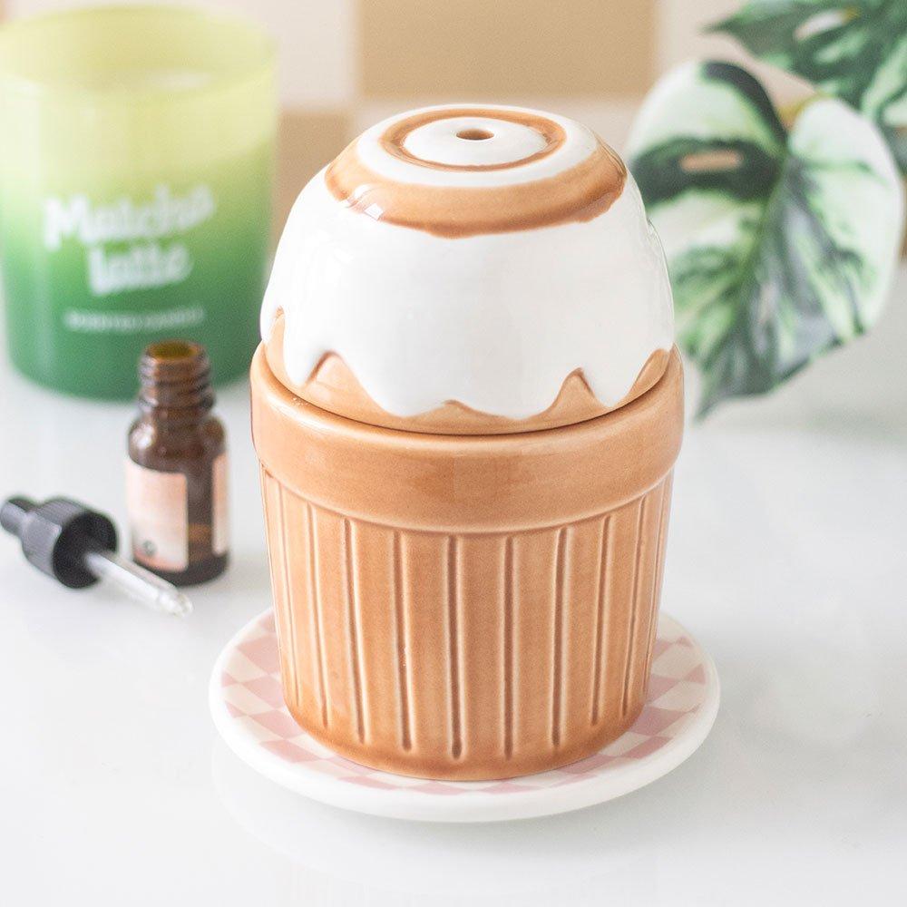 Brown - Something Different - Cinnamon Roll Oil Burner - 1
