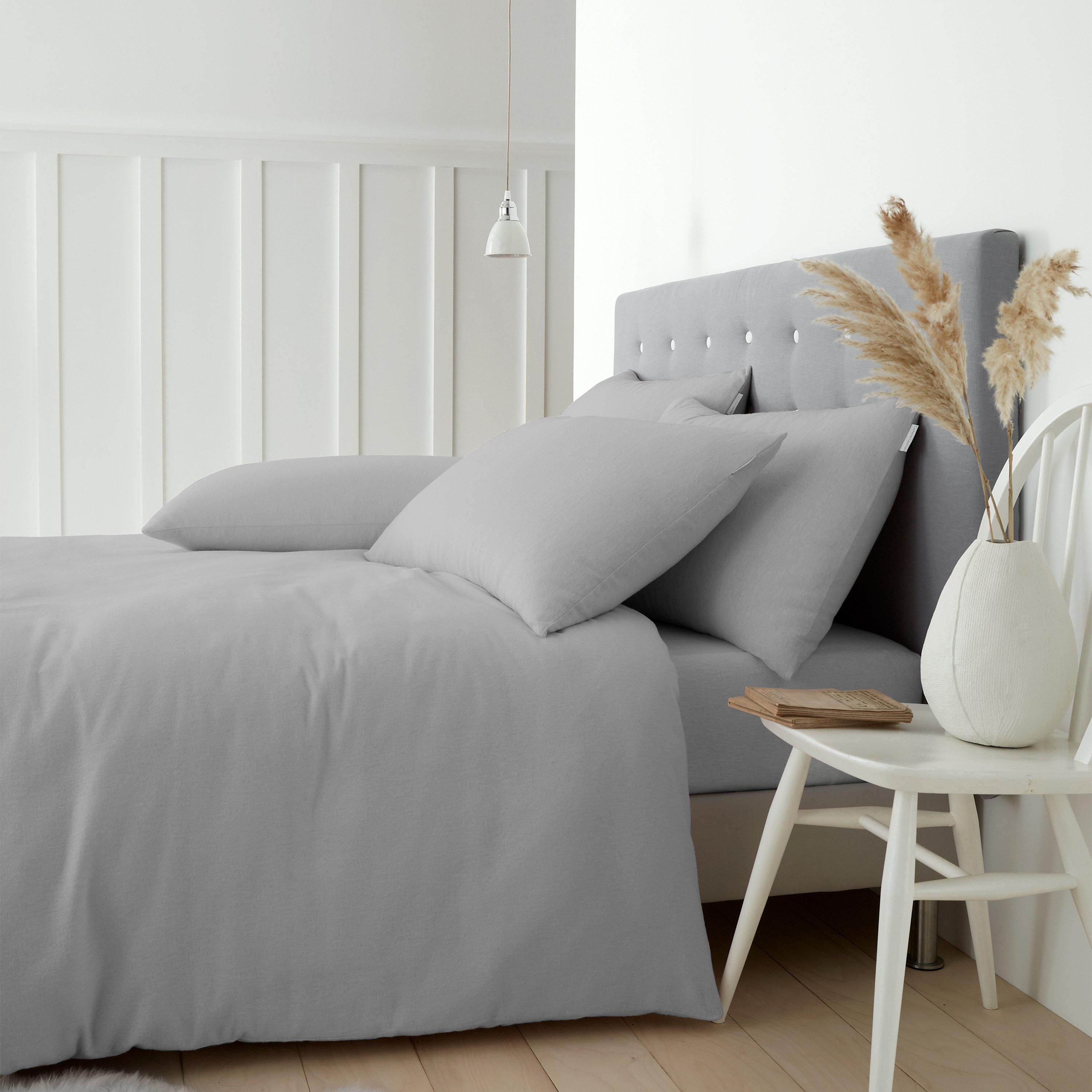 B&Q -  Bedding Brushed Cotton Duvet Cover Set With Pillowcases Grey - Image 7