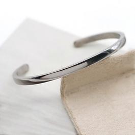 Aye Do Serene Silver Cuff Bangle