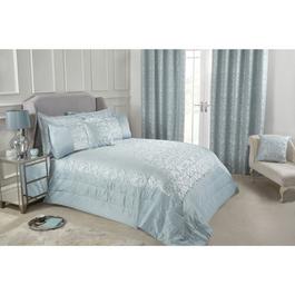 Emma Barclay Eden - Jacquard Quilted Bedspread Set