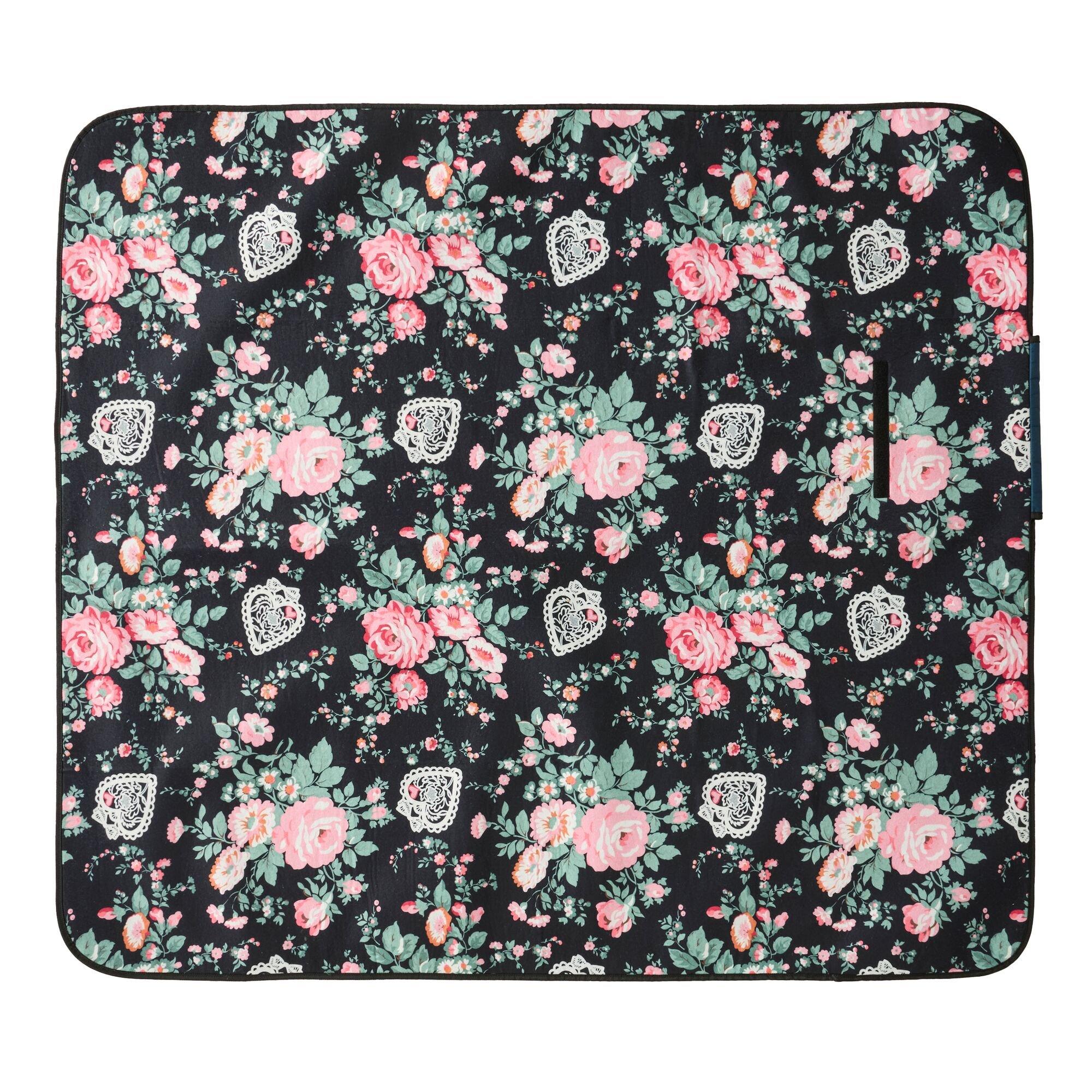 Black Hackney R - Regatta - Cath Kidston Picnic Rug - 5