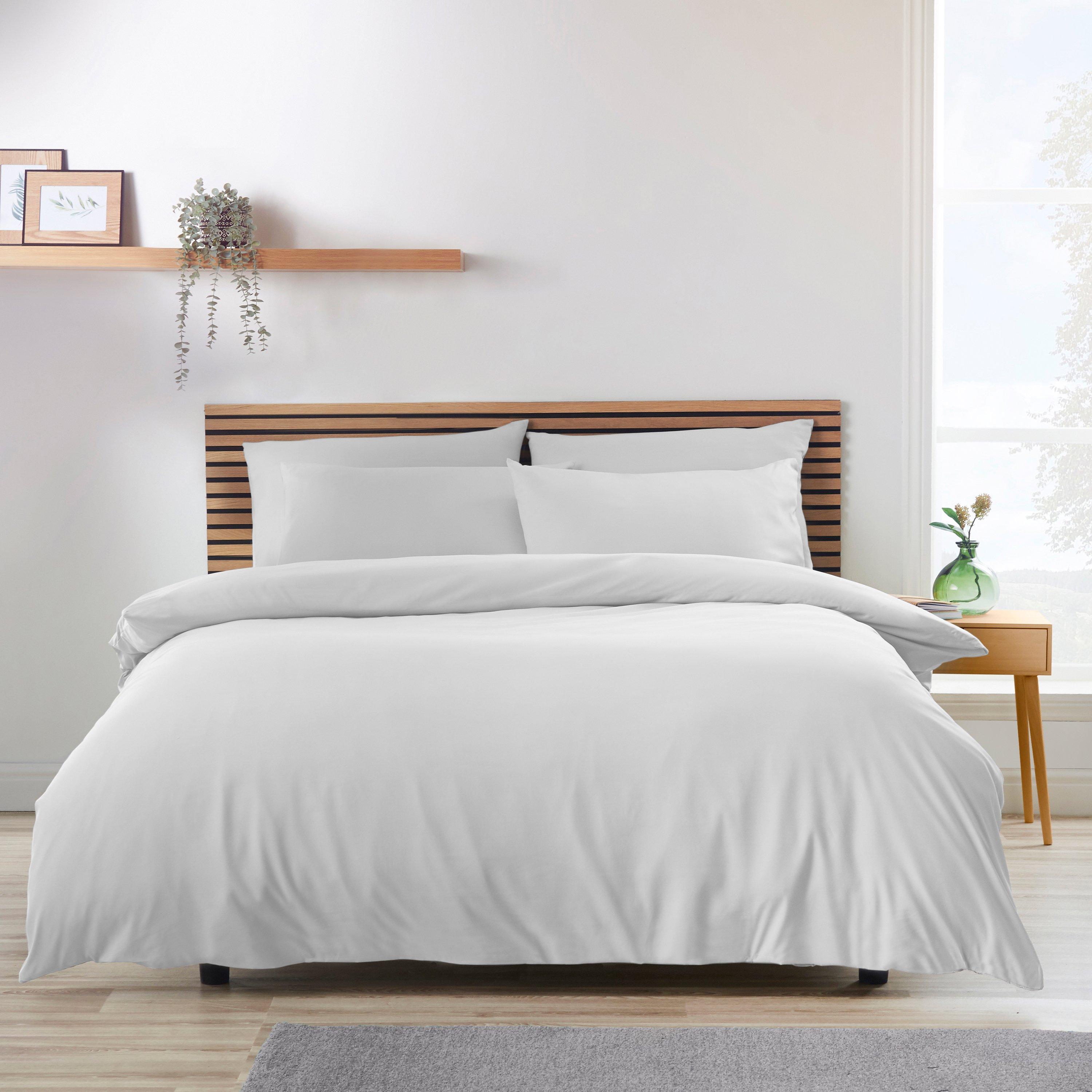 White - Catherine Lansfield - So Soft Non-Iron Duvet Cover Set - 1
