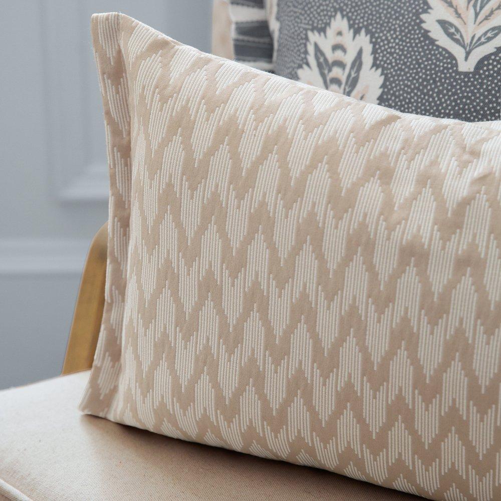 Linen - Sanderson - Hutton Woven Jacquard Feather Filled Cushion - 4