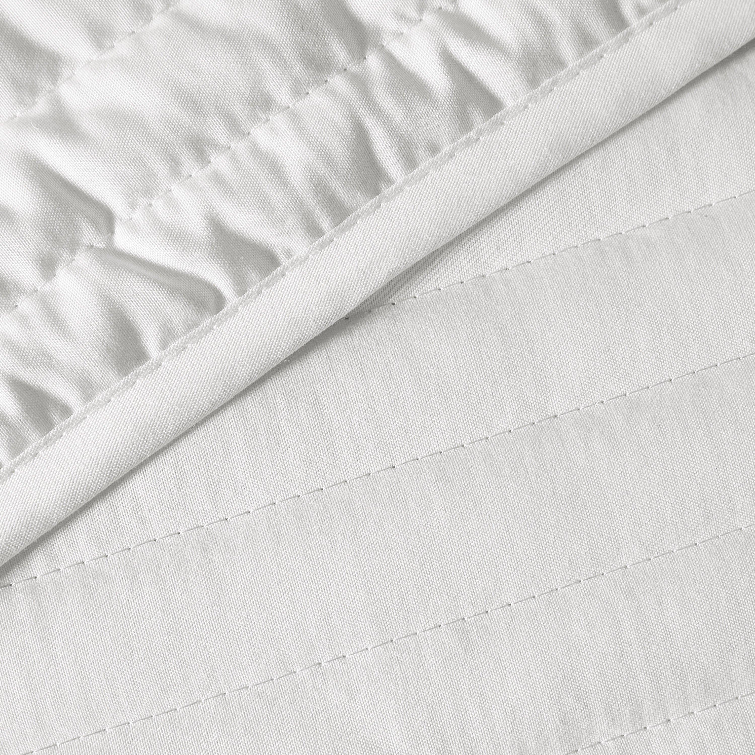 White - Bianca - Quilted Lines Bedspread - 2