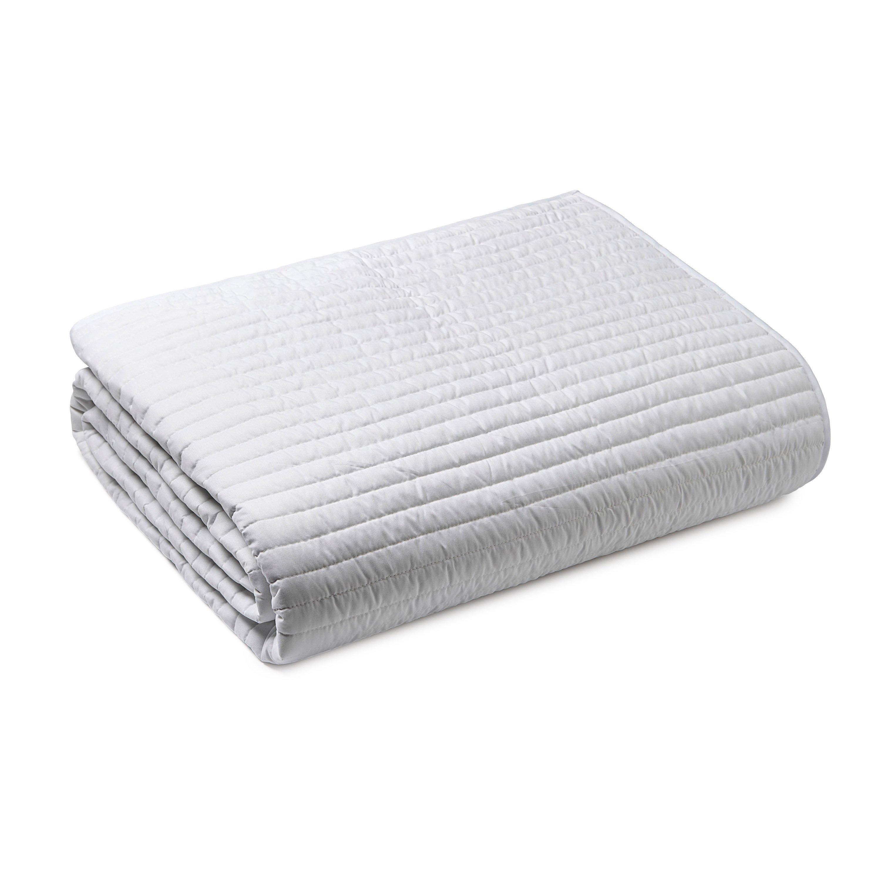 White - Bianca - Quilted Lines Bedspread - 3