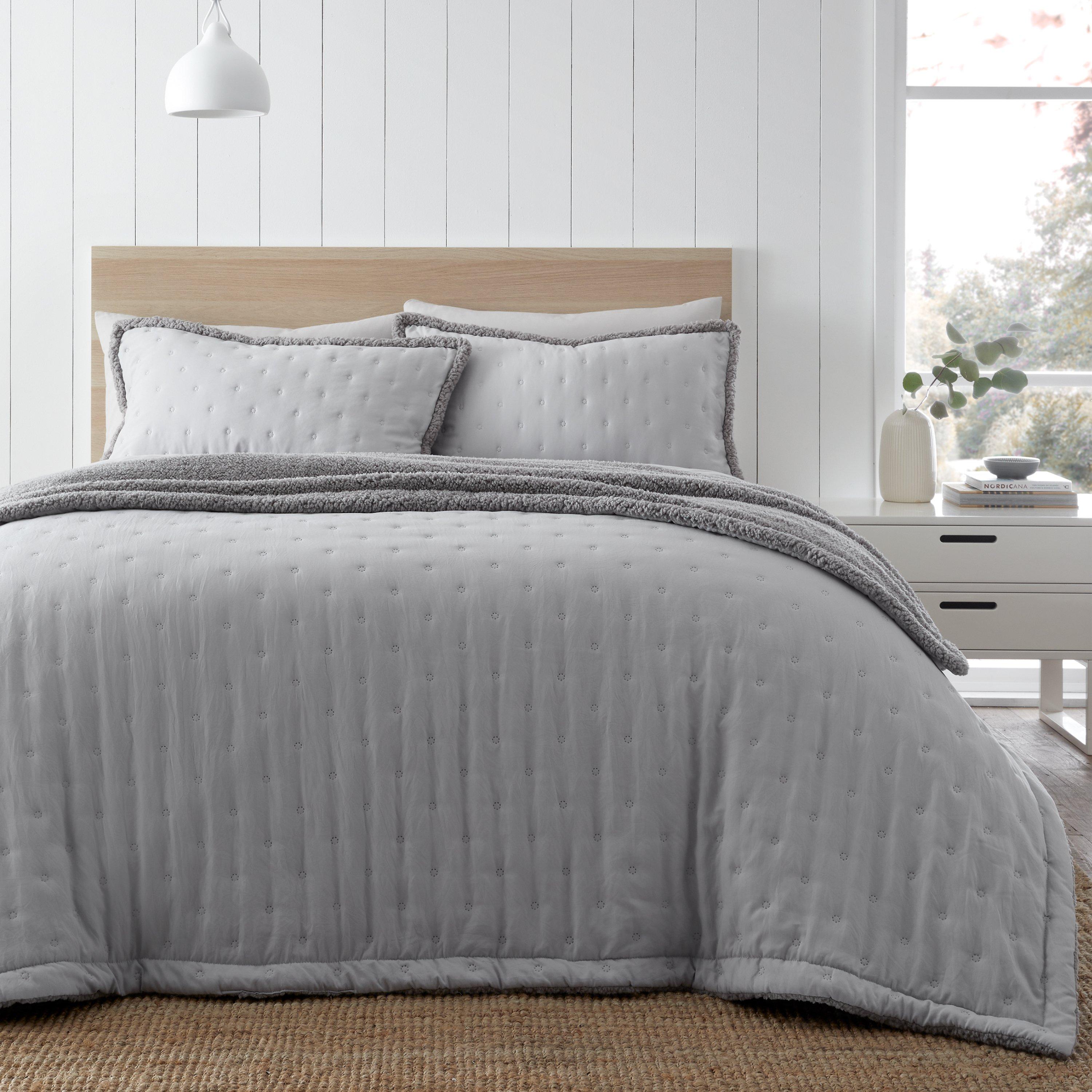 Silver - Catherine Lansfield - Cosy Nori Soft Sherpa Bedspread - 1